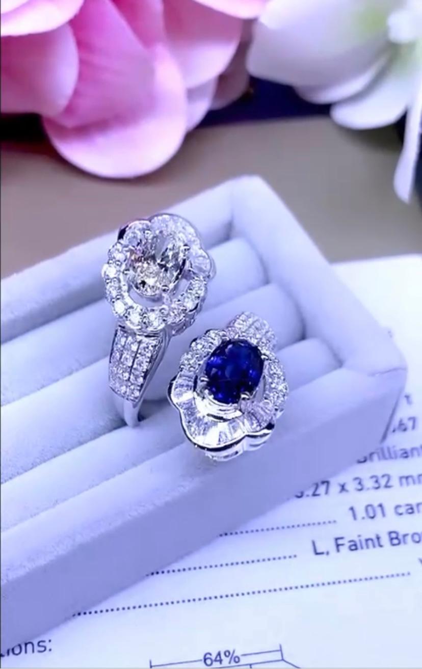 Oval Cut Amazing 4.41 Carats of Diamonds and Ceylon Sapphire on Ring For Sale