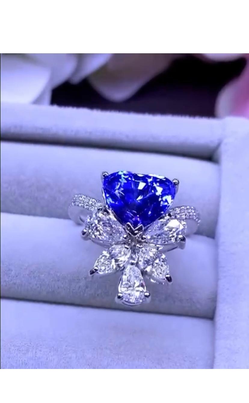 Amazing 5.92 Carats of Heart Cut Ceylon Sapphire and Diamonds on Ring 1