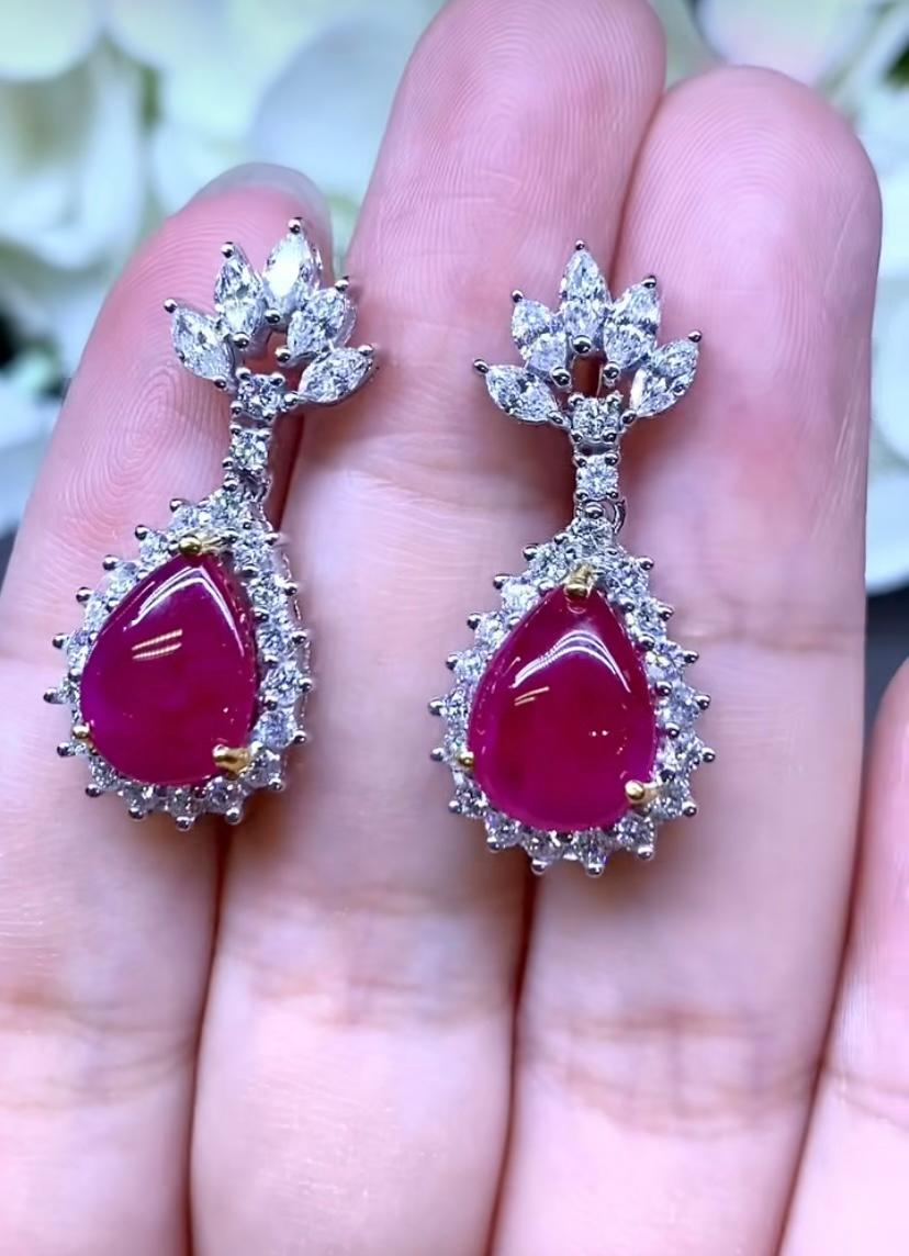 AIG certified 6.50 ct Burma rubies and 2.11 ct diamonds on 18k gold earrings In New Condition For Sale In Massafra, IT