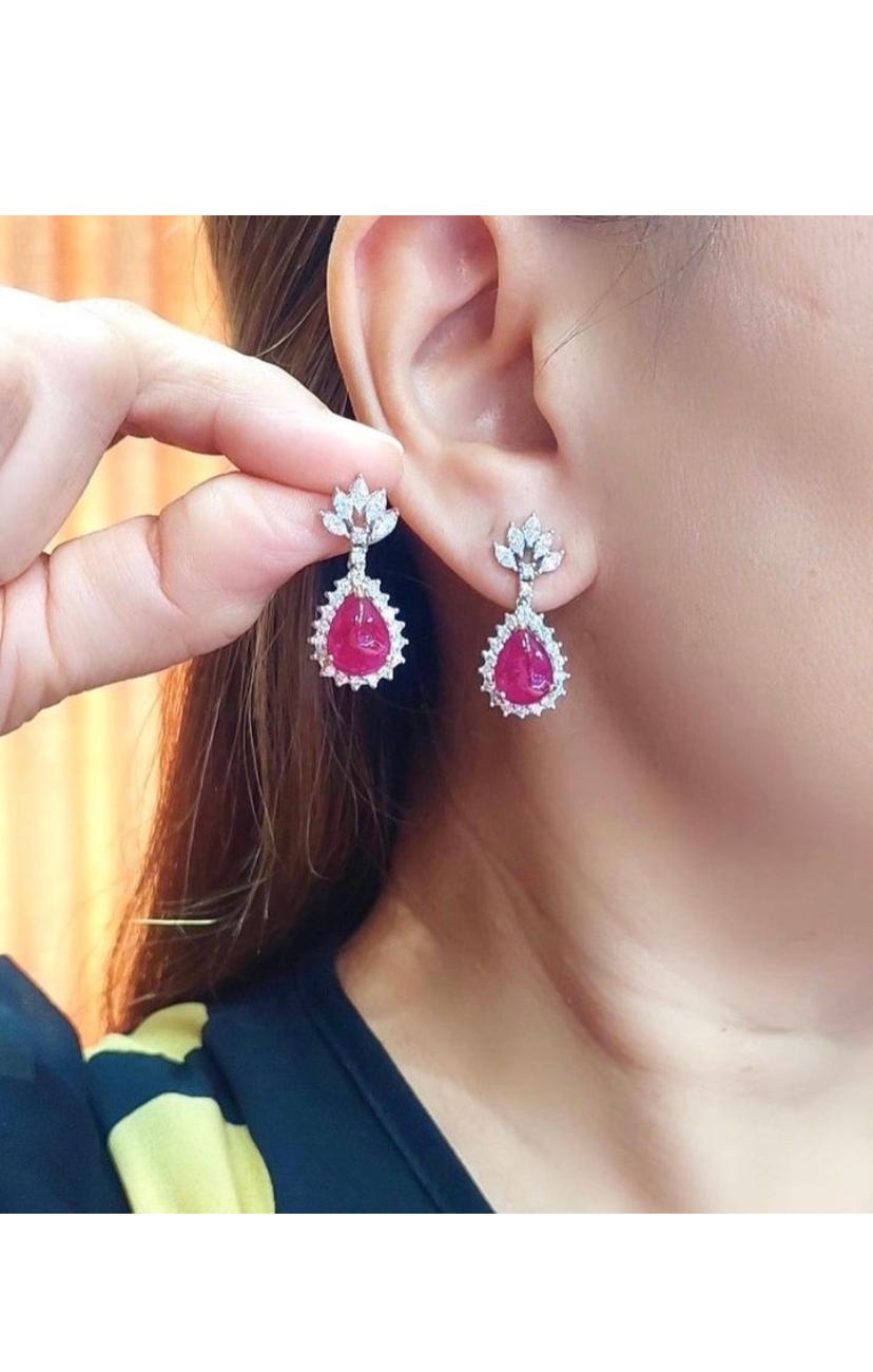 Women's AIG certified 6.50 ct Burma rubies and 2.11 ct diamonds on 18k gold earrings For Sale