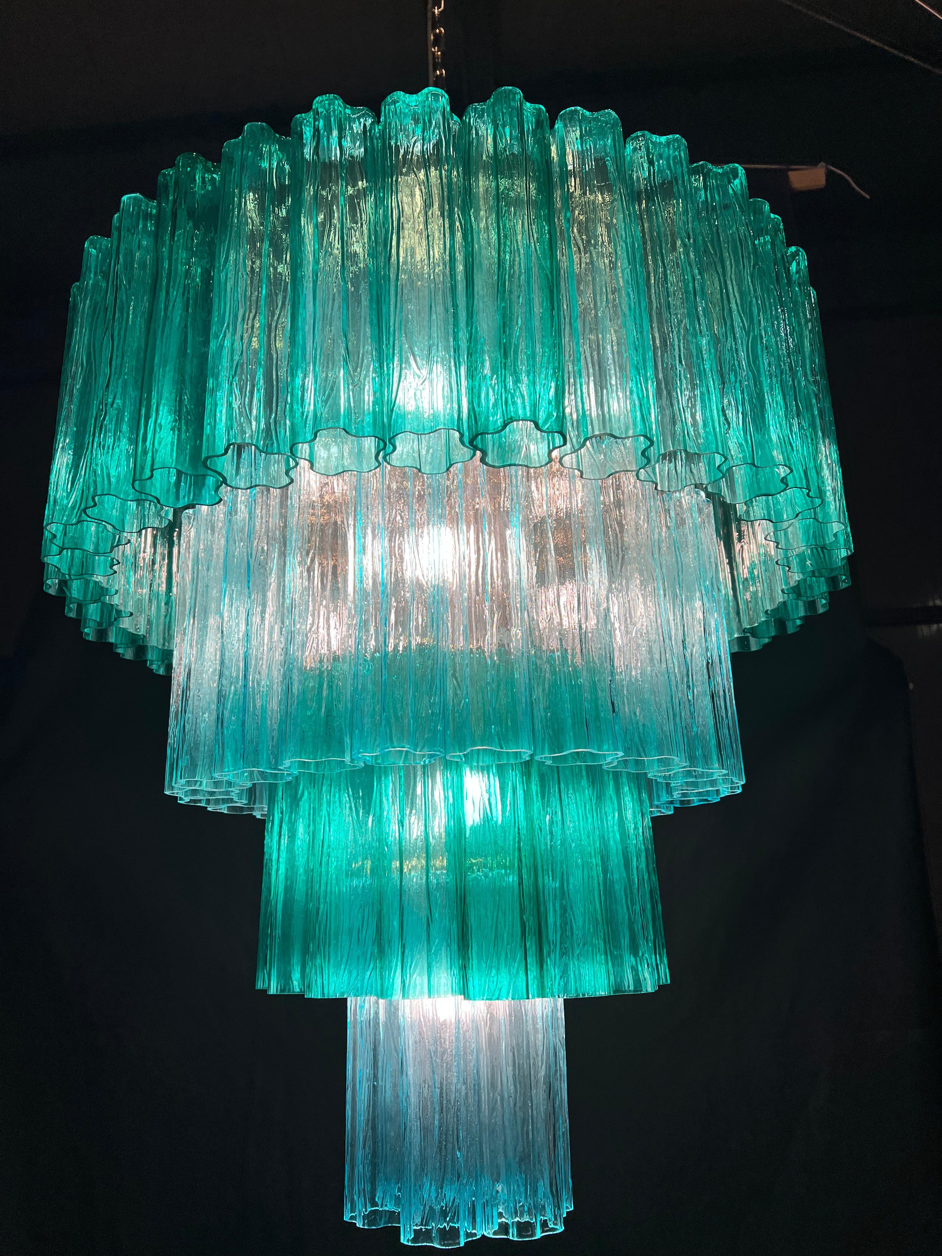 Amazing and Charming Pair of Italian Chandeliers by Valentina Planta, Murano 15