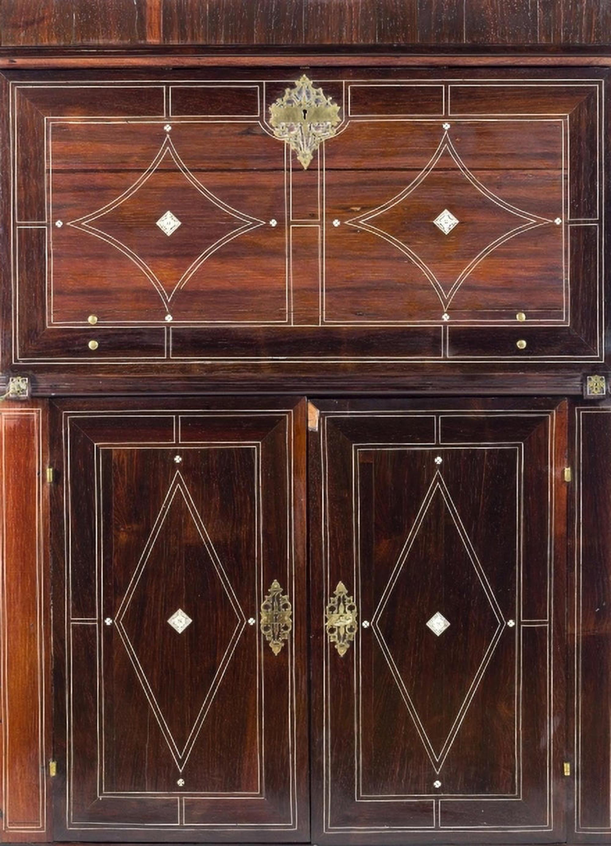 Amazing and Rare Philippines Counter 17th Century In Good Condition In Madrid, ES