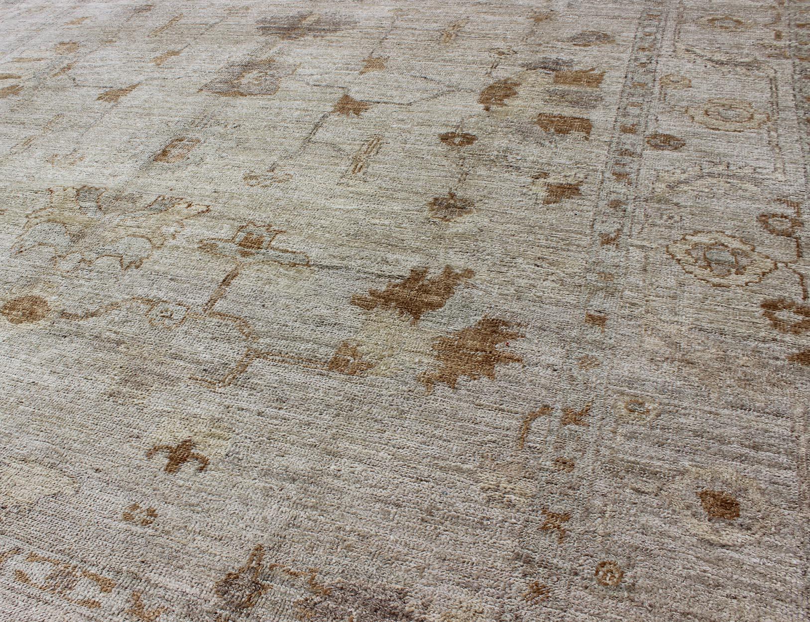 Amazing Angora Turkish Classic Oushak Rug with Floral Motifs in Neutral Tones For Sale 2