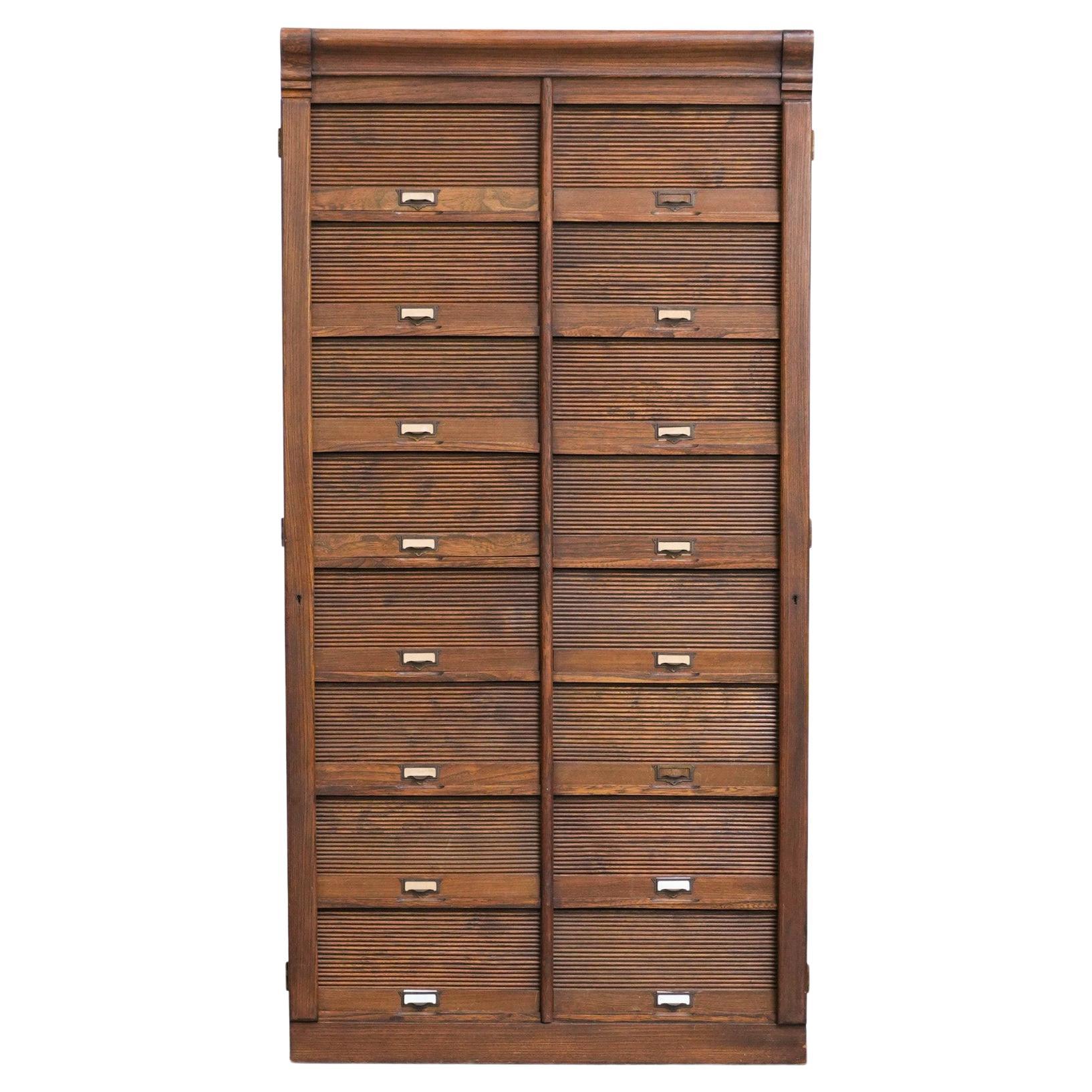 Incredibile armadio d
archivio antico / armadietto notarile in oak