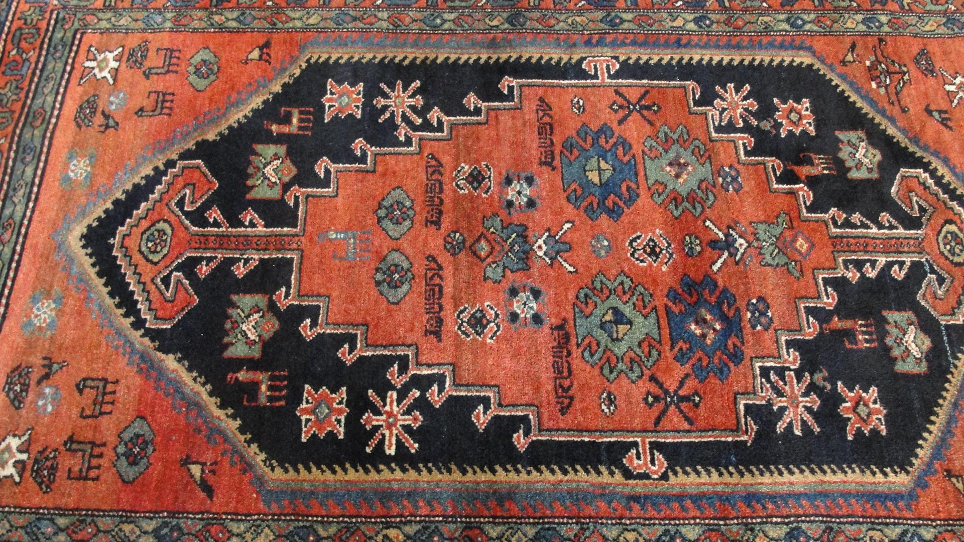 Antique Northwest Persian Azarbaijan, Heriz For Sale 2