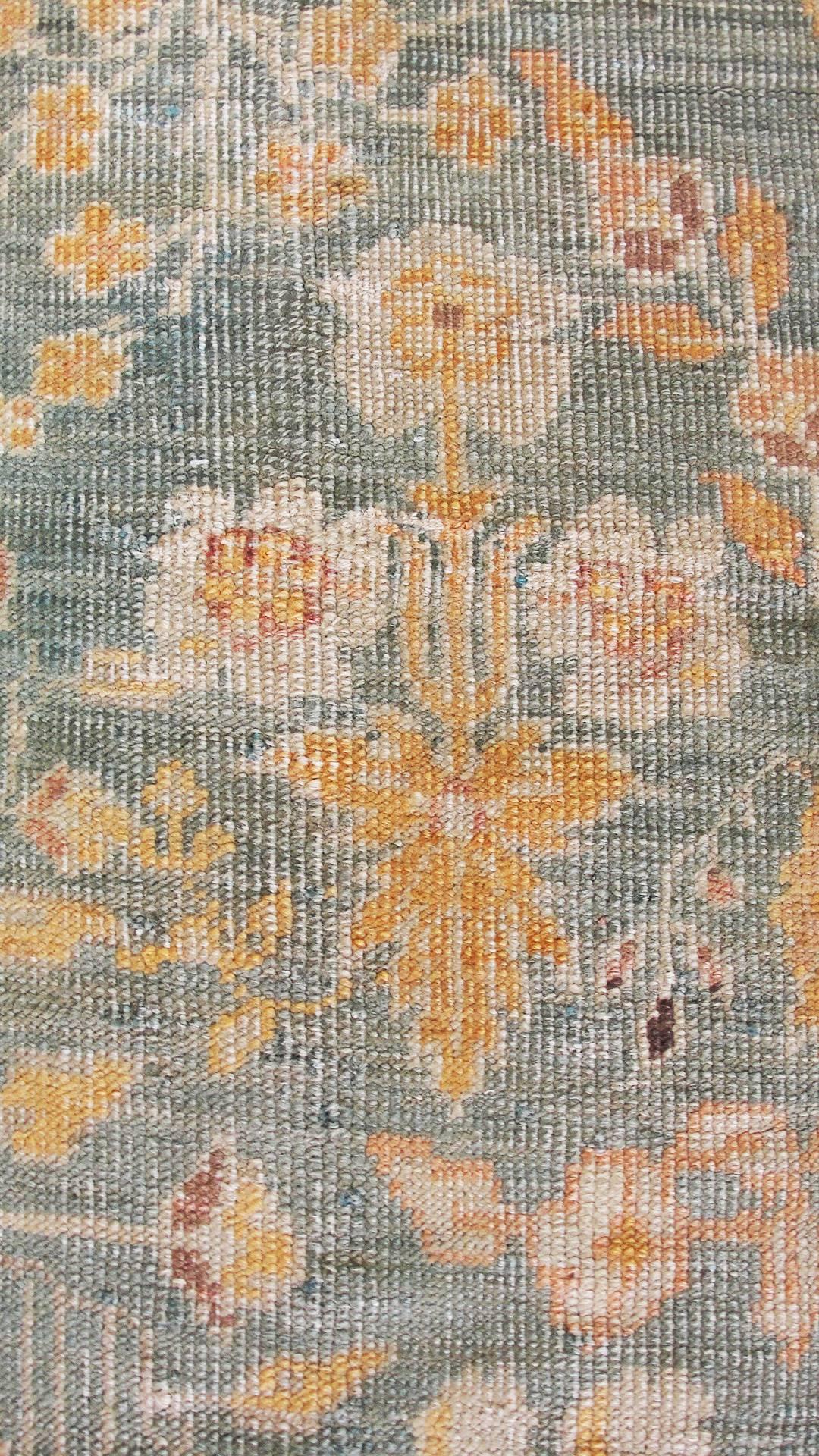 Amazing Antique Oushak Carpet In Excellent Condition For Sale In Evanston, IL