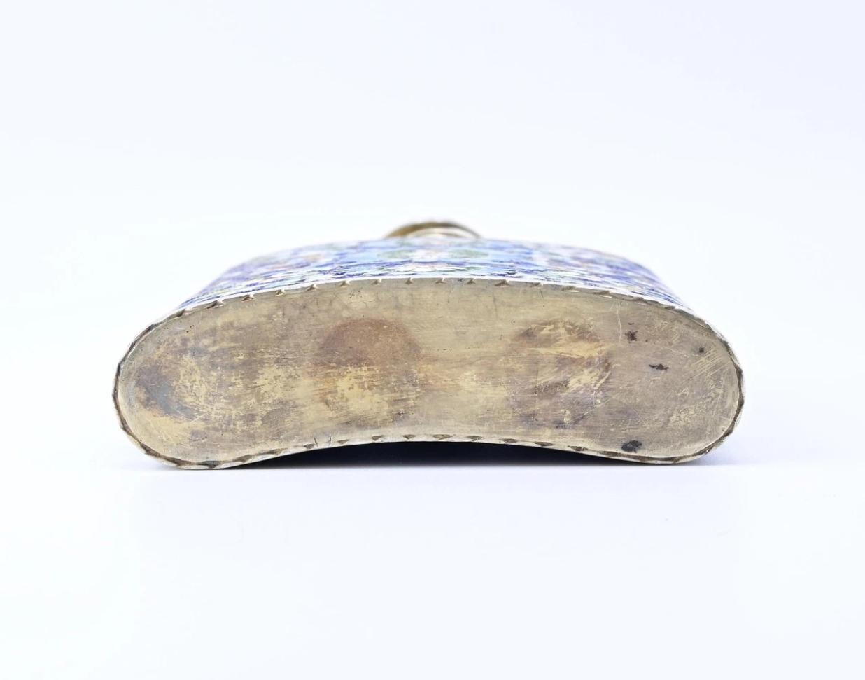 Increíble petaca rusa antigua de plata esmaltada con magnífica factura Silver