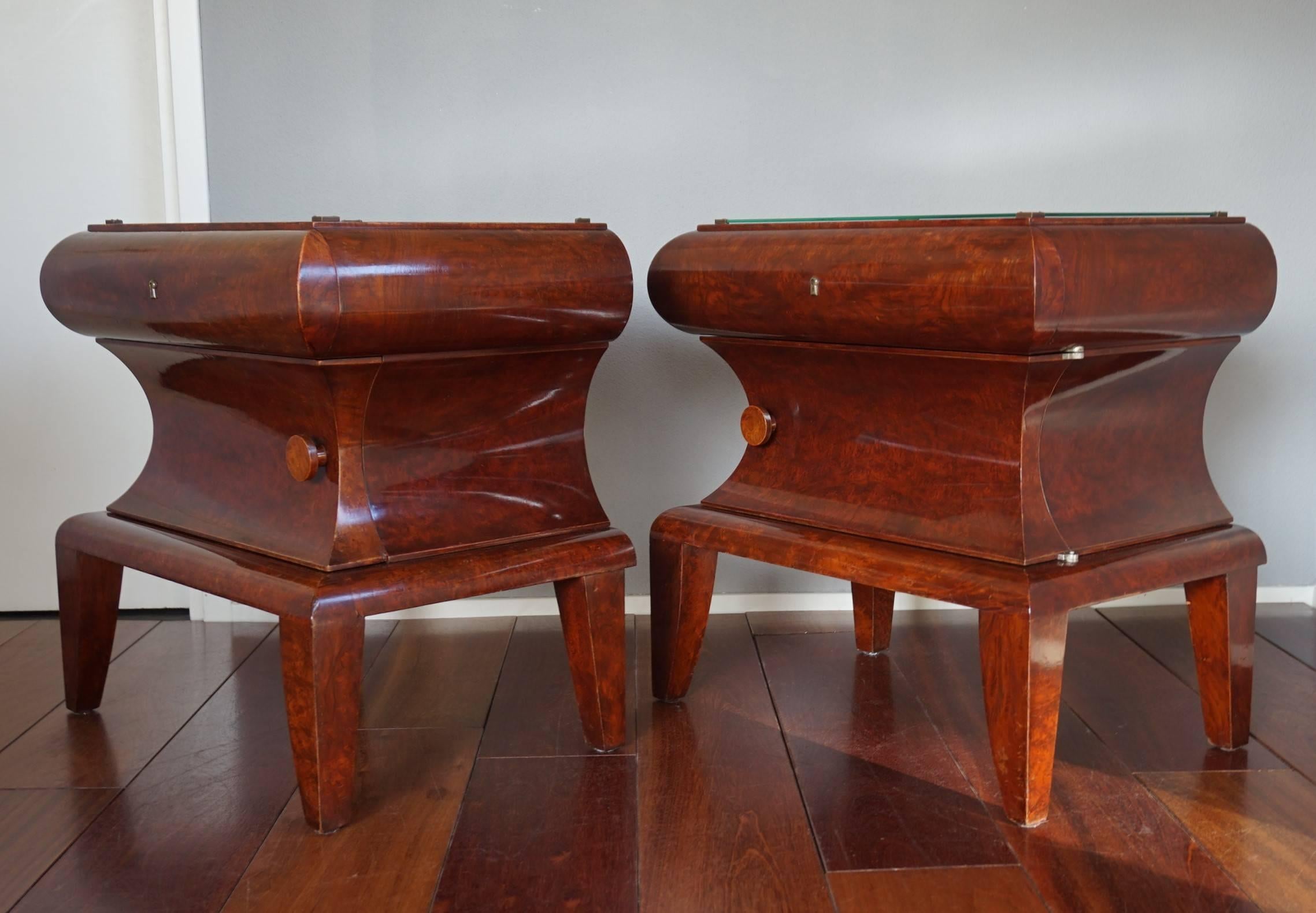Stunning Art Deco Burl Walnut Nightstands / Bedside tables w. Porcelain Interior 6