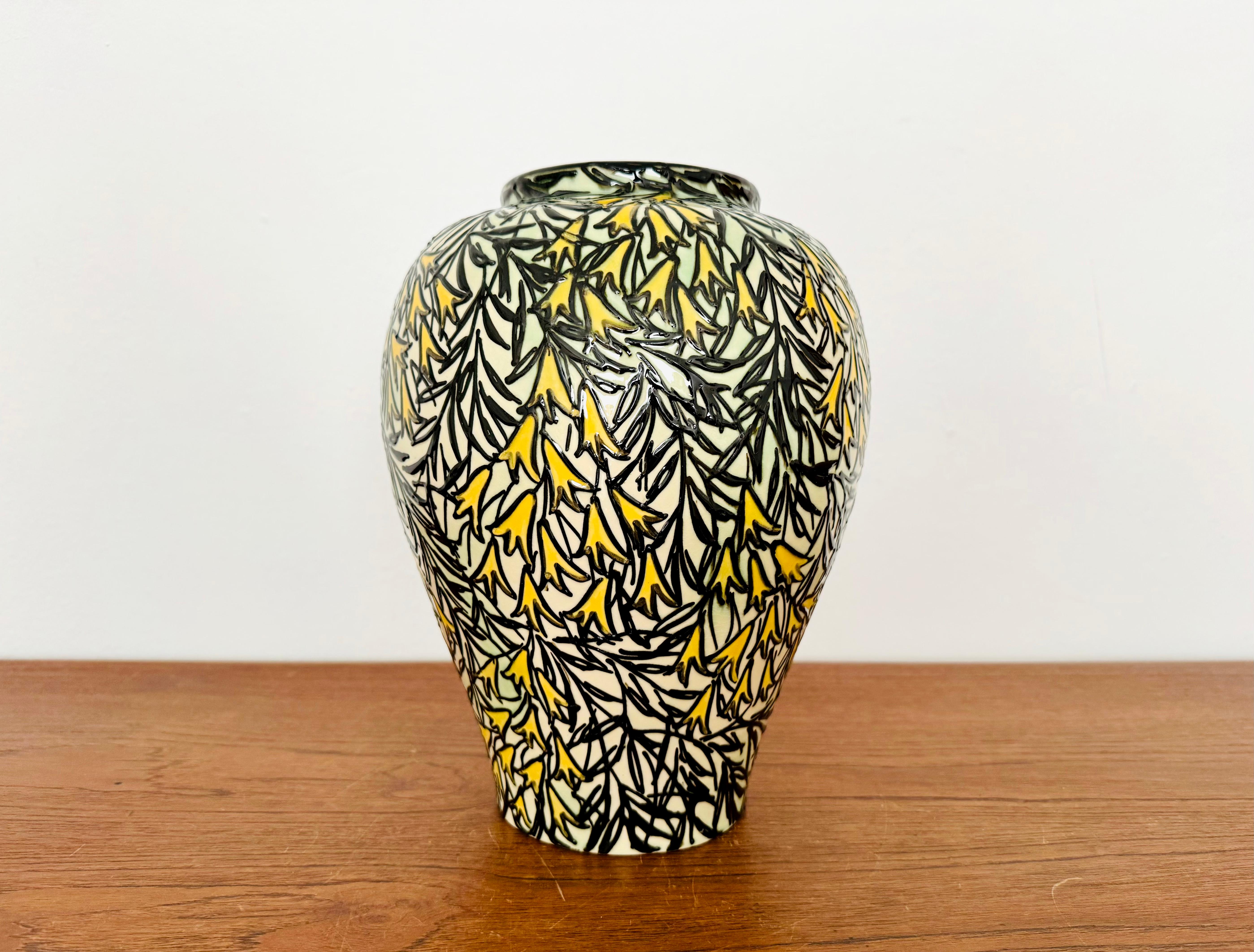 Allemand Incroyable vase en céramique Art déco du professeur Max Laeuger en vente