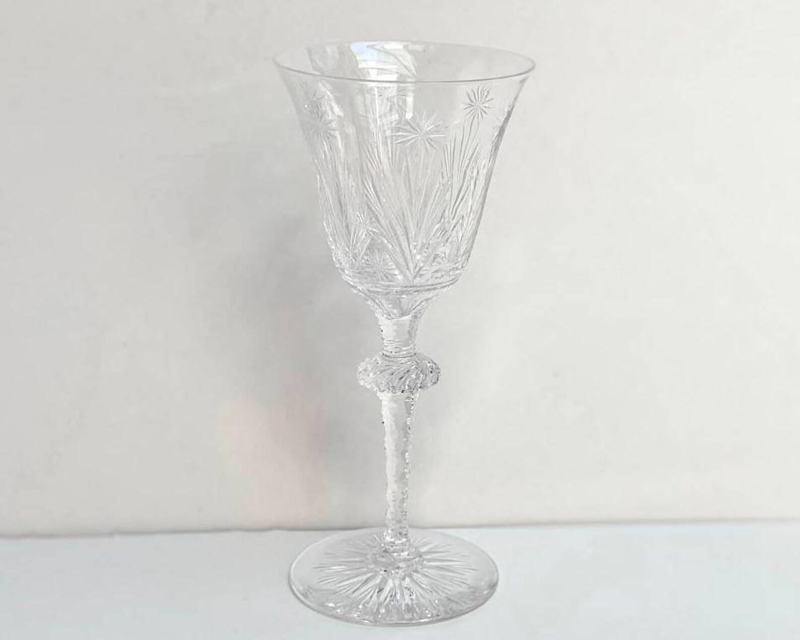 Amazing Barthmann Wine Glasses, Set of 9  Lead Crystal Wine Goblets, Germany In Excellent Condition In Bastogne, BE
