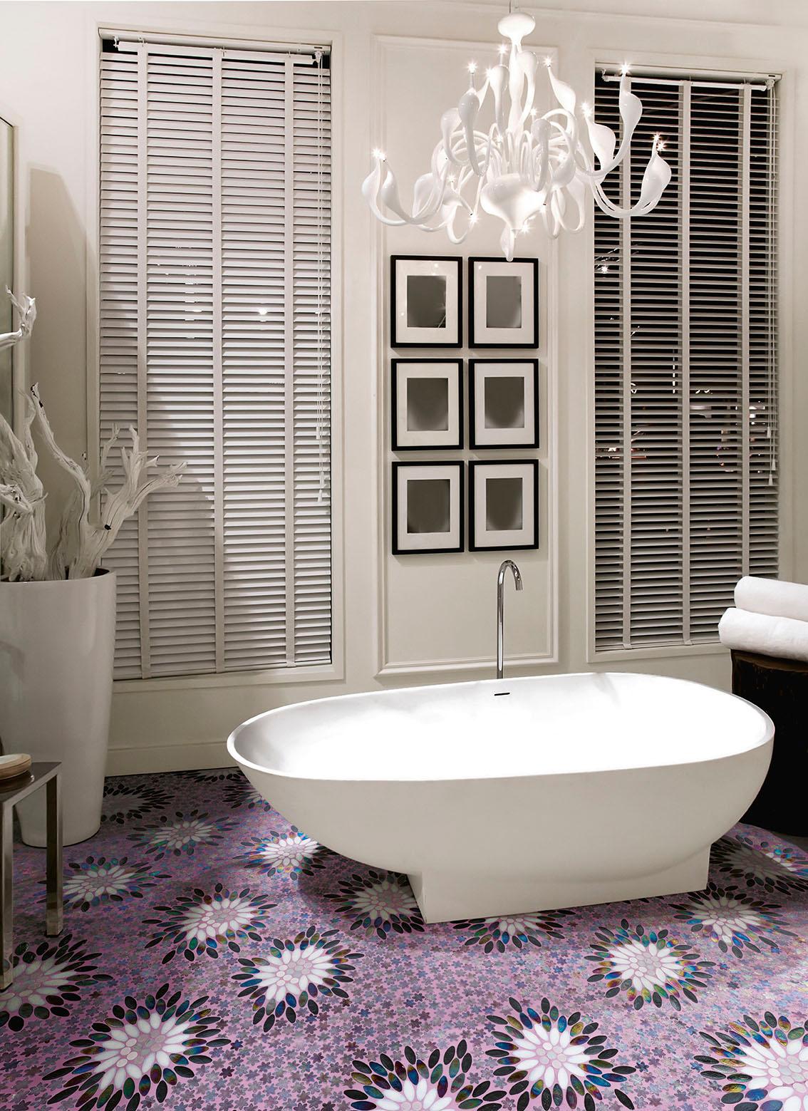 Amazing Bathrooms Glass Décor for Walls and Floors Customizable For Sale 7