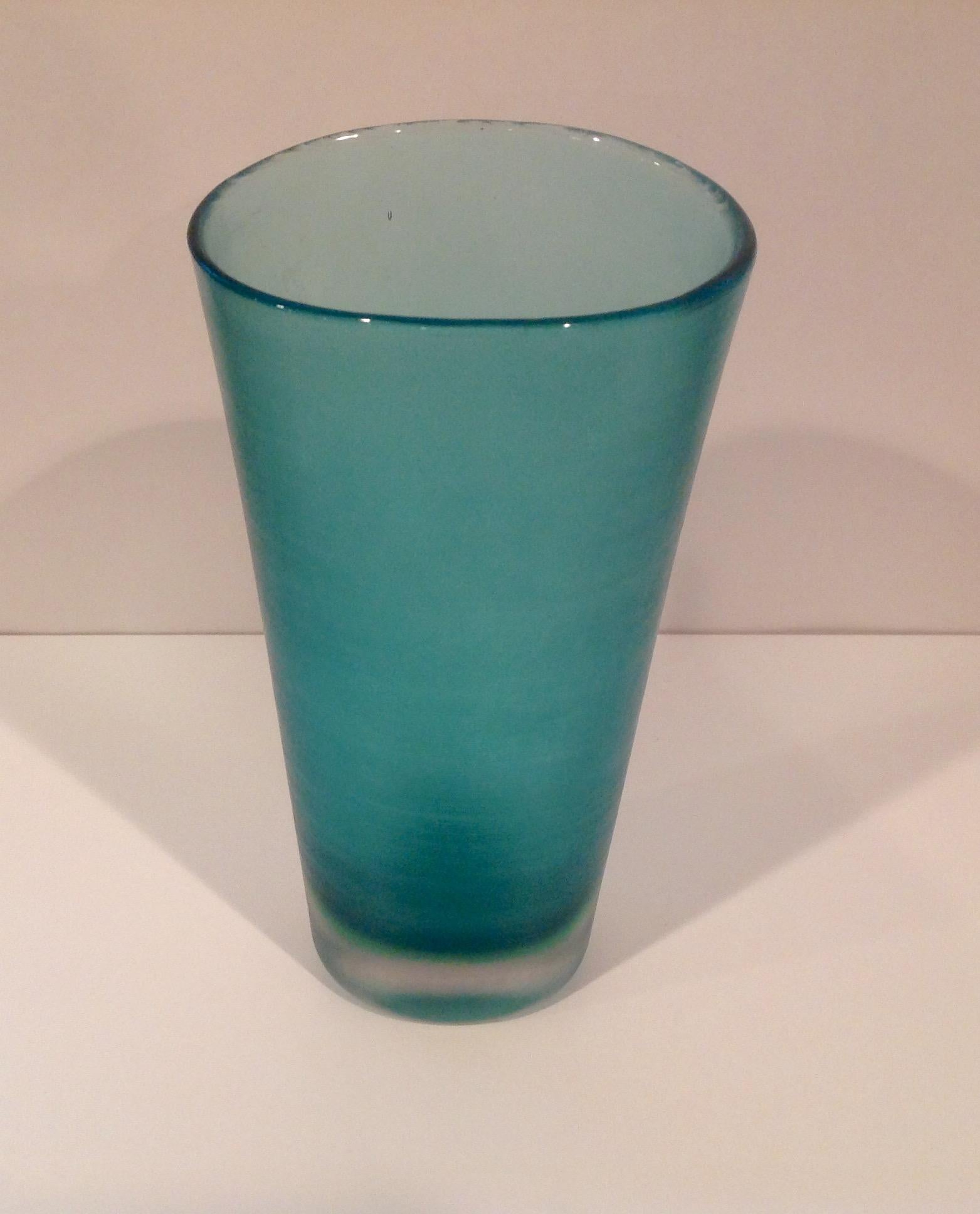 Mid-Century Modern Amazing Blue and Green Venini Inciso Vase