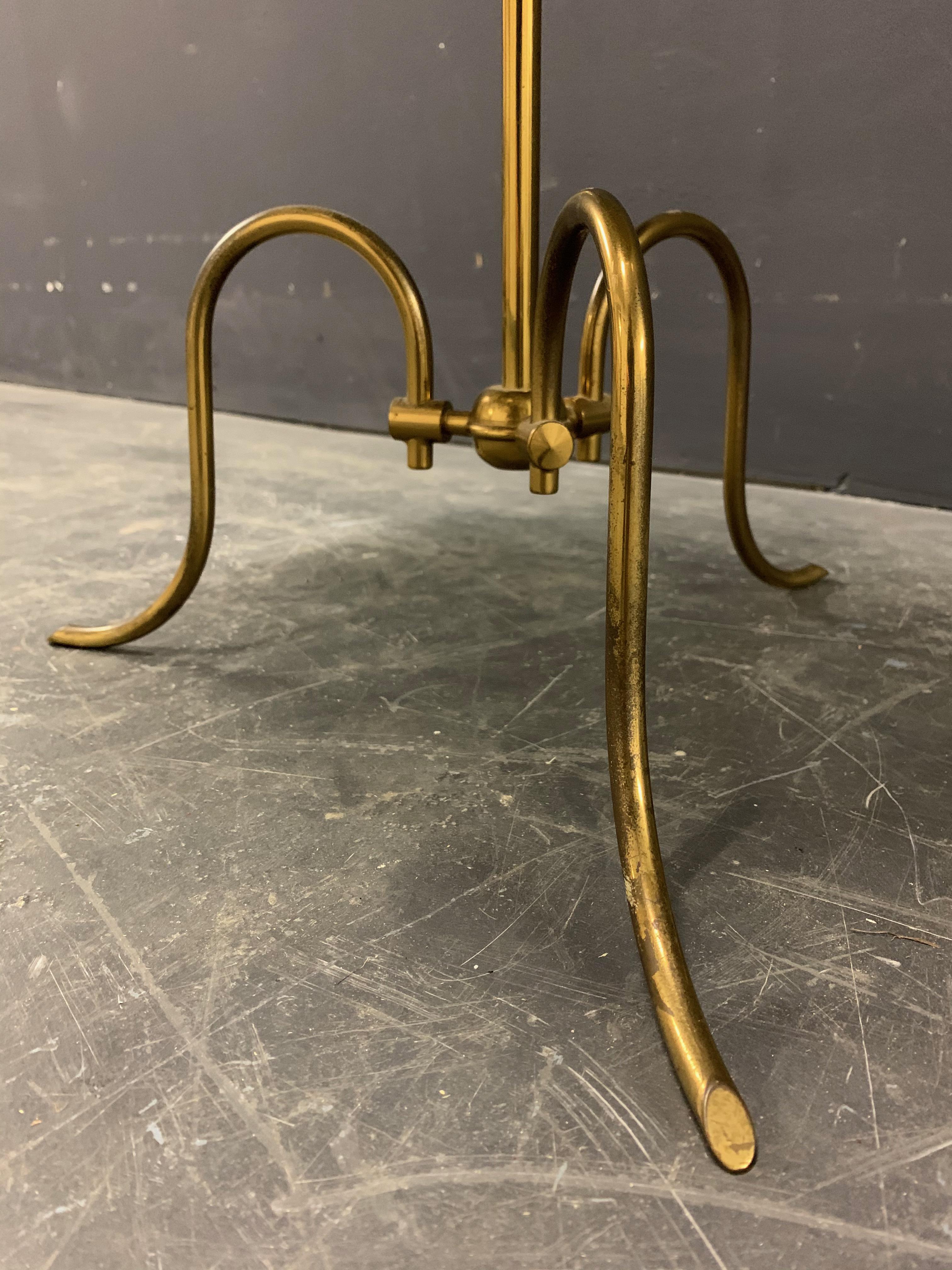 Amazing Brass Side Table In Good Condition In Munich, DE