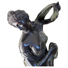 Etonnante sculpture en bronze de Vénus CIRCA, circa 20ème siècle H : 160cm