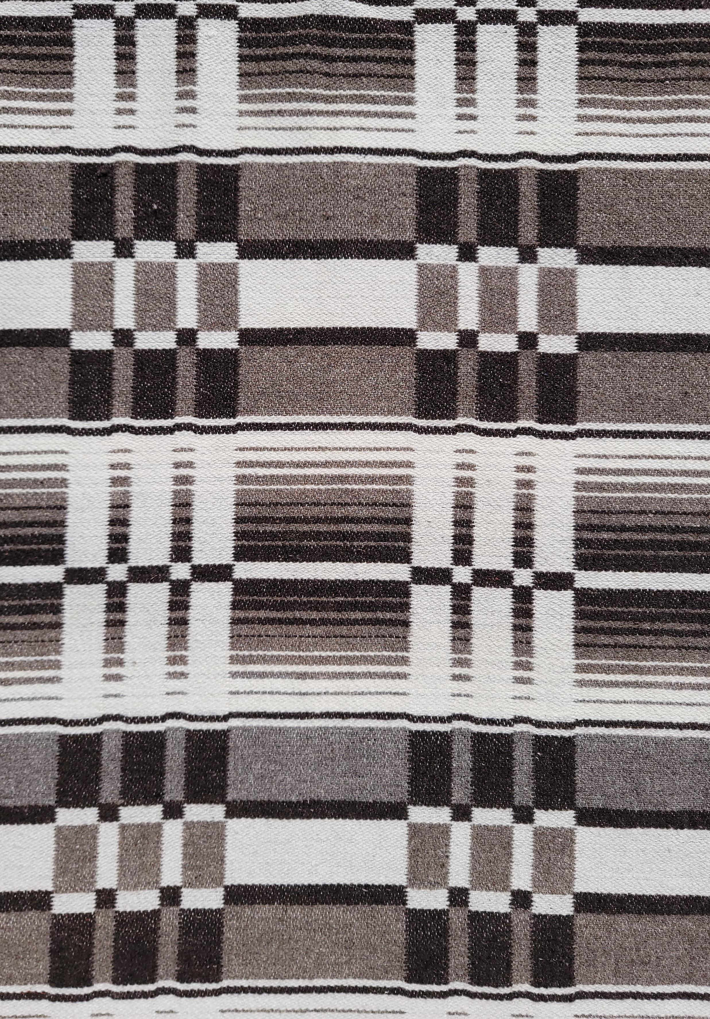 American Amazing Brown and White Horse Blanket