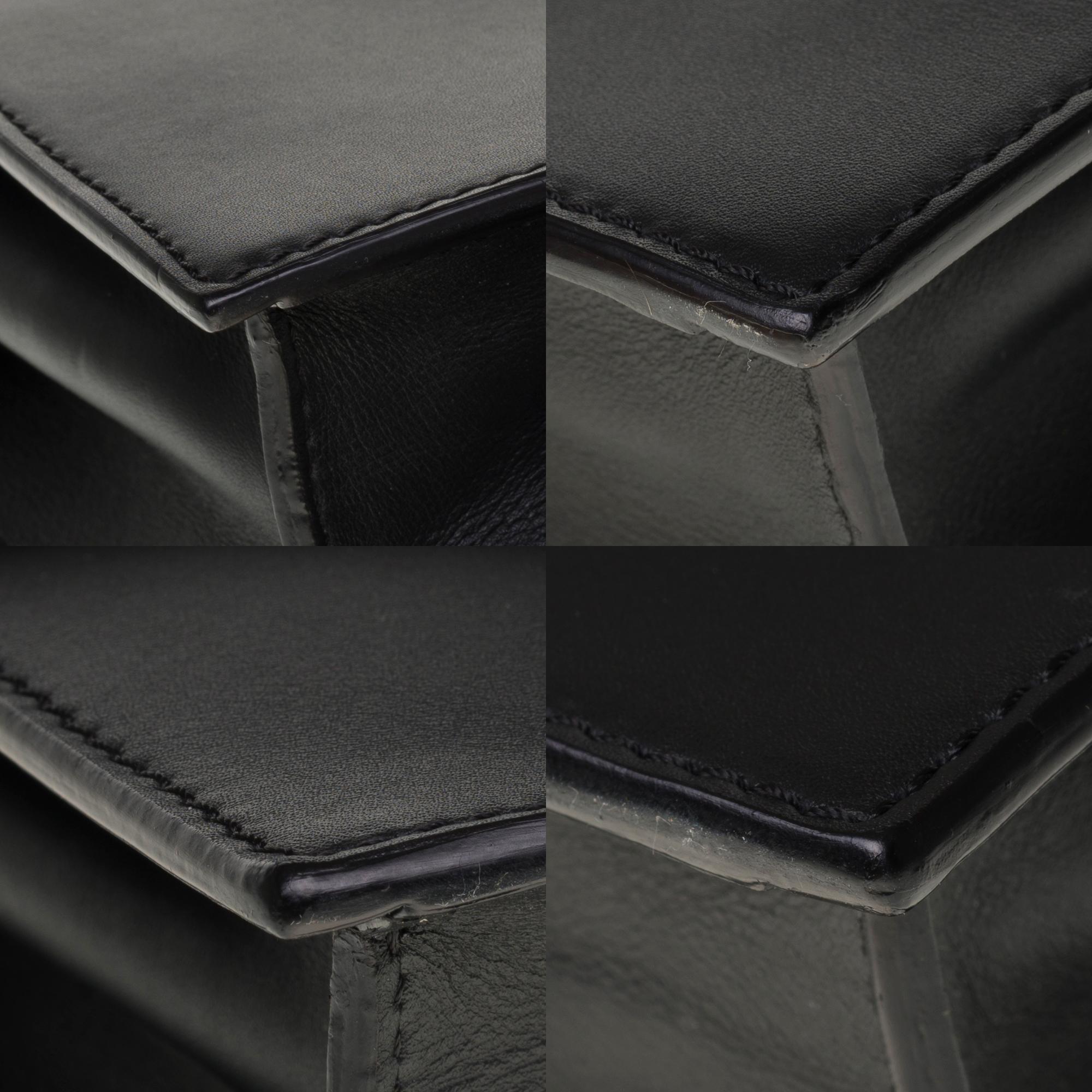 Amazing Cartier handbag/Clutch in black box leather, SHW 4