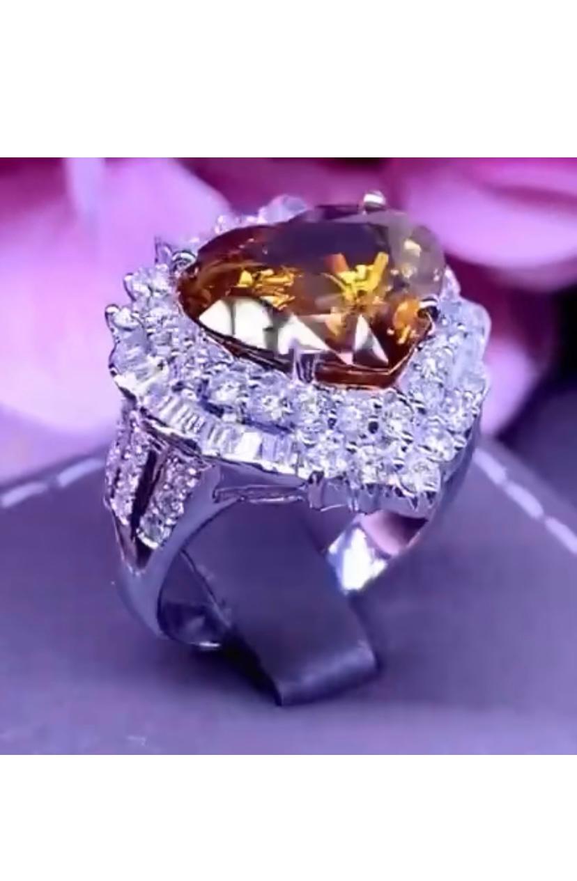 Außergewöhnlich: Zertifizierter 7,25 Karat Saphir und Diamanten auf Ring  (Herzschliff) im Angebot