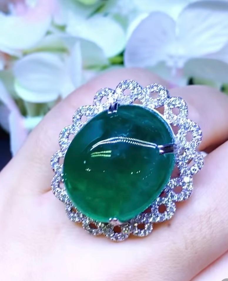 Amazing Certified Ct 57, 08 of Zambia Emerald and Diamonds on Ring For Sale 1
