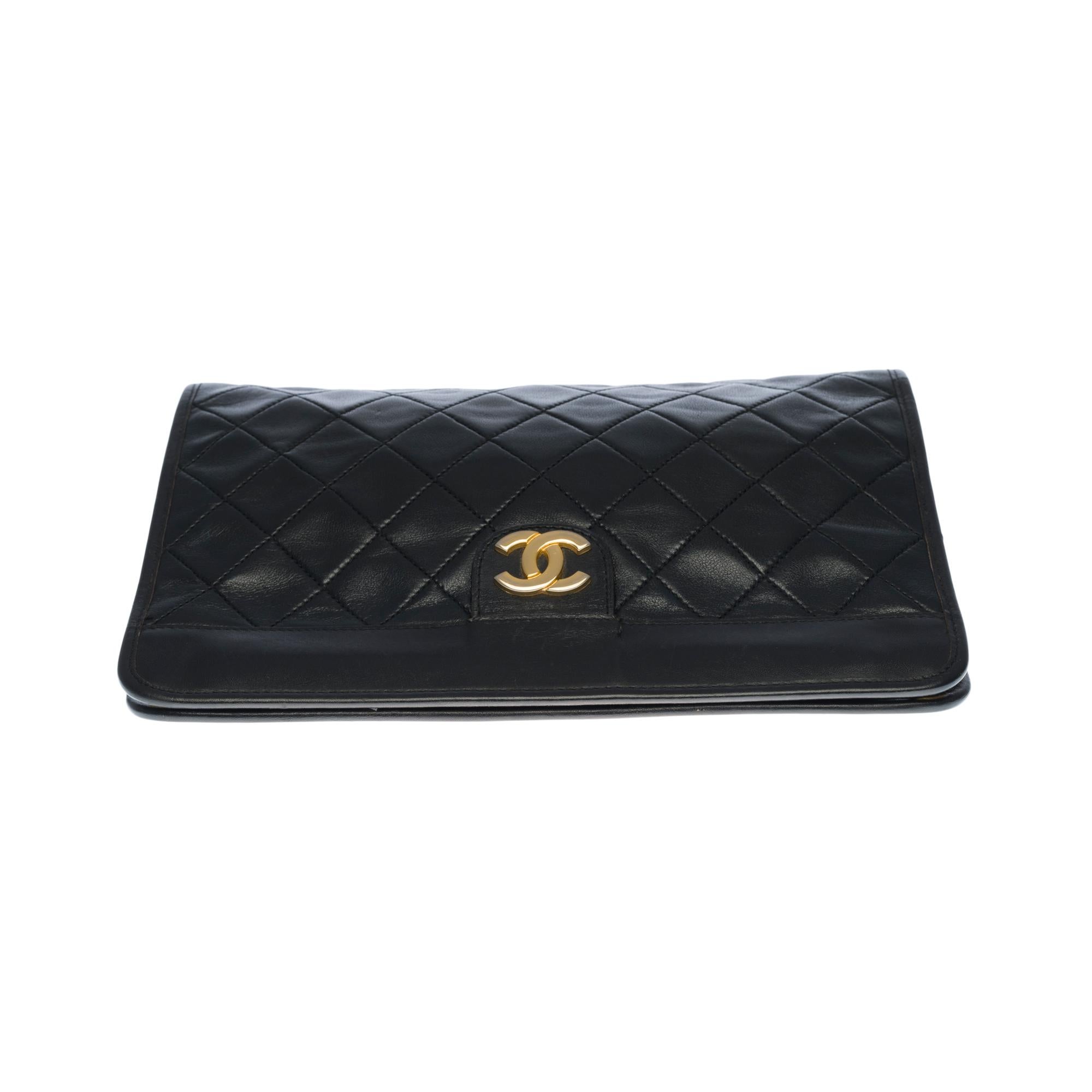 Amazing Chanel Classic Clutch in black quilted lambskin  2