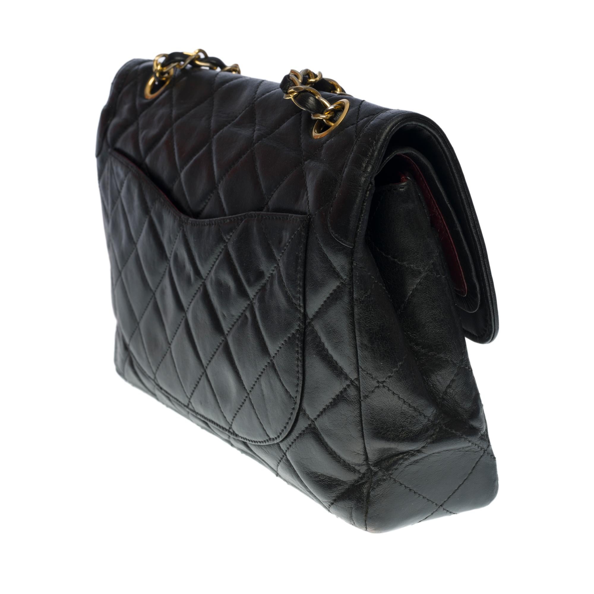 Amazing Chanel Classic Double flap shoulder bag in black quilted lambskin, GHW In Good Condition In Paris, IDF