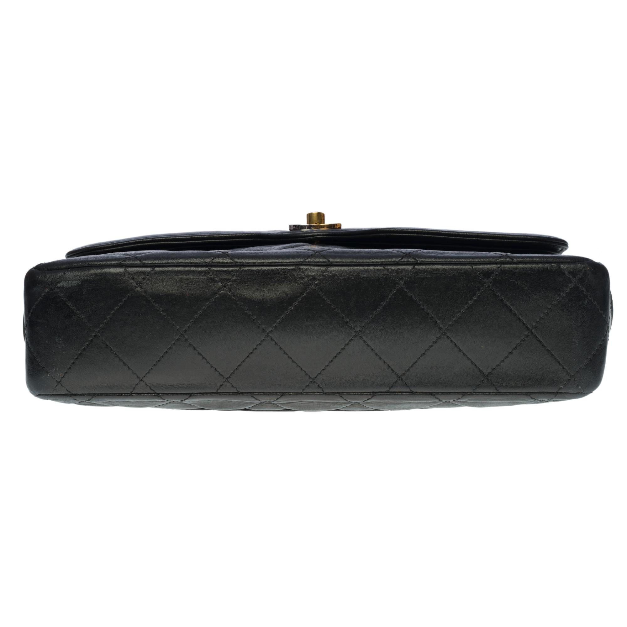 Amazing Chanel Classic Double flap shoulder bag in black quilted lambskin, GHW For Sale 2
