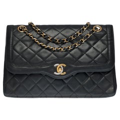 Amazing Chanel Classic Double flap shoulder bag in black quilted lambskin, GHW