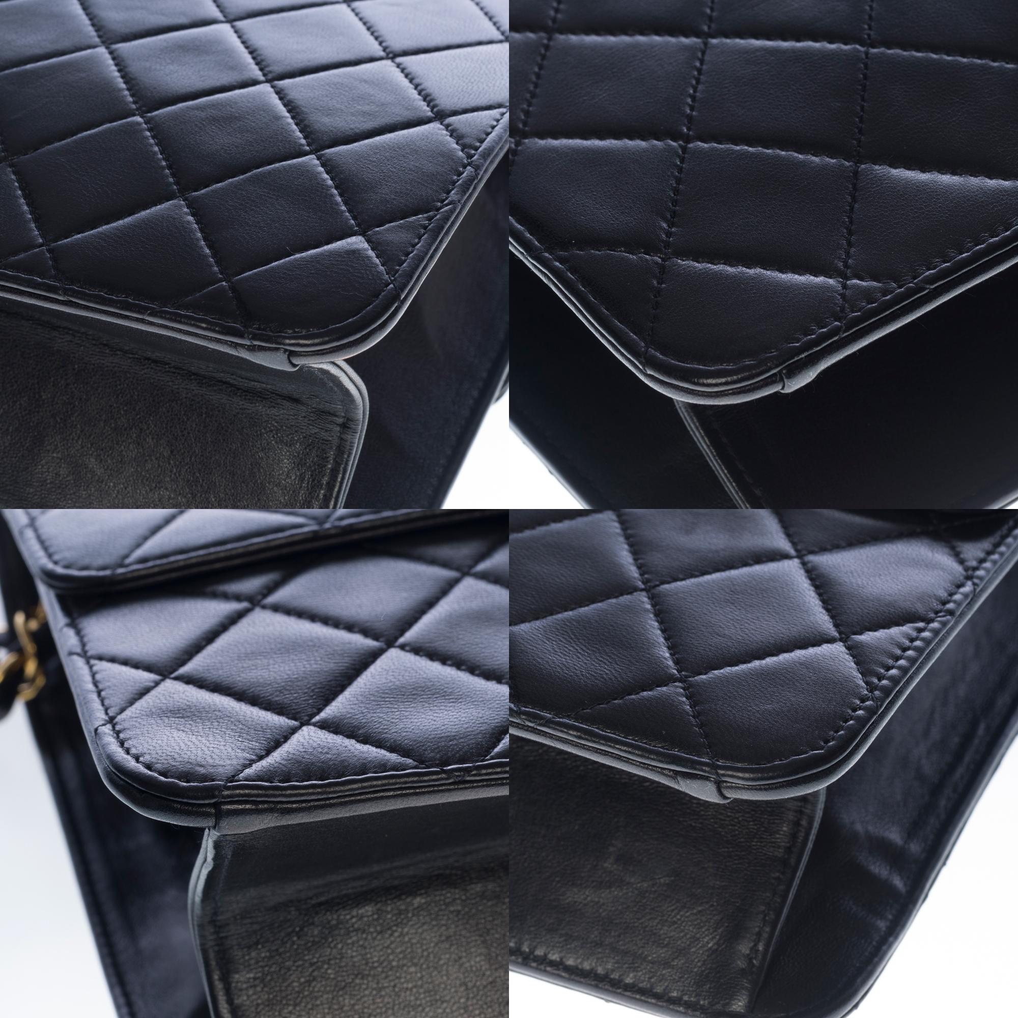 Amazing Chanel Classic Flap shoulder bag in black quilted lambskin, GHW 6