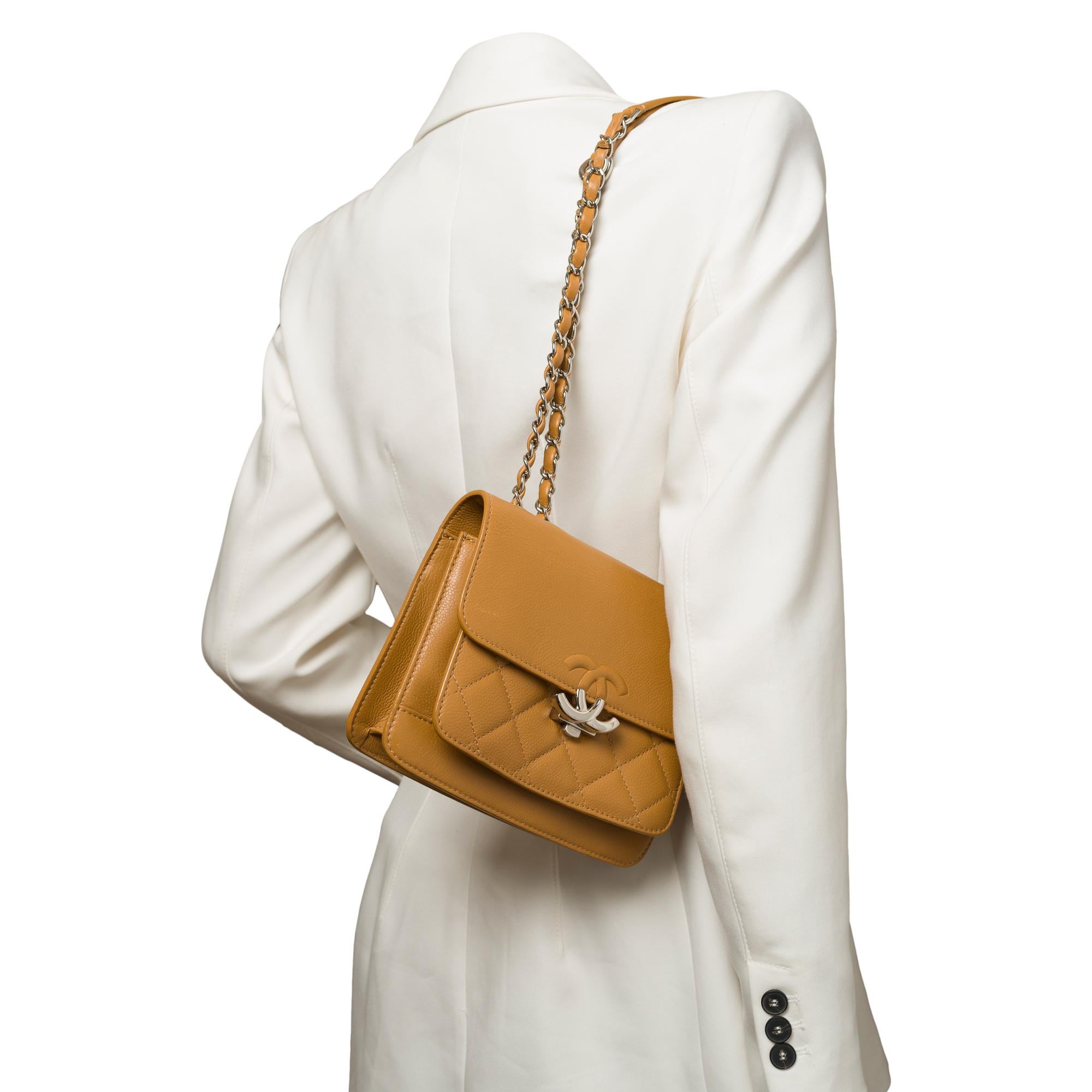 Amazing Chanel Classic Schulterklappe Tasche in Gold gesteppt Kaviar Leder , SHW im Angebot 6