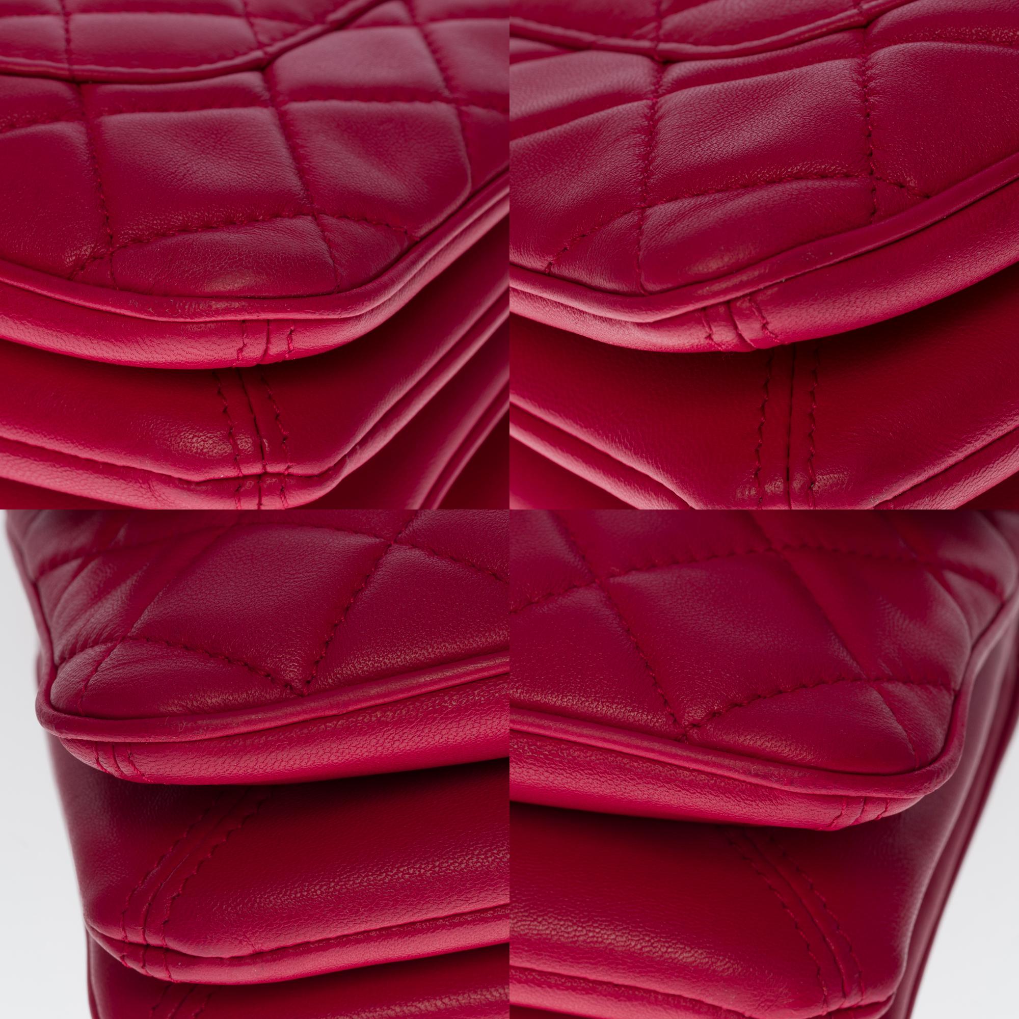 Amazing Chanel Classic shoulder Flap bag in red quilted lambskin