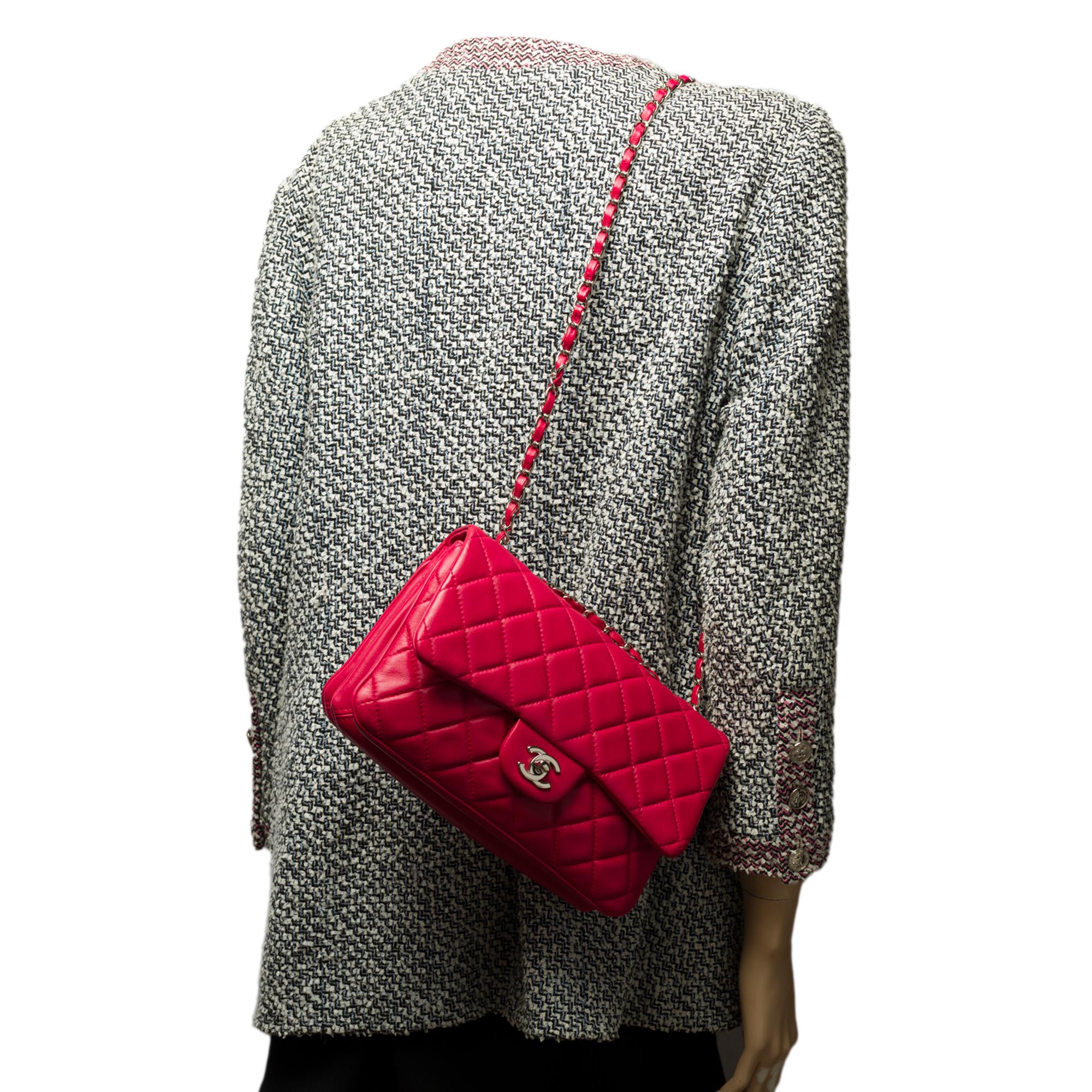 Amazing Chanel Classic shoulder Flap bag in red quilted lambskin