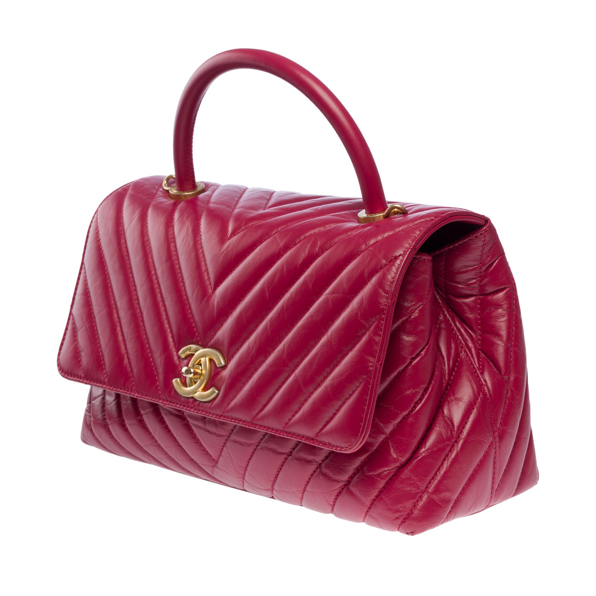 Amazing Chanel Coco handle handbag in Red lambskin leather, MGHW In Excellent Condition For Sale In Paris, IDF