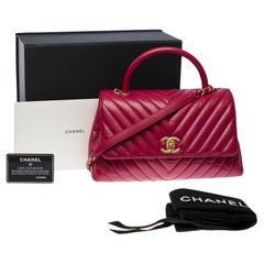Außergewöhnliche Chanel Coco-Handtasche mit Griff aus rotem Lammfellleder, MGHW