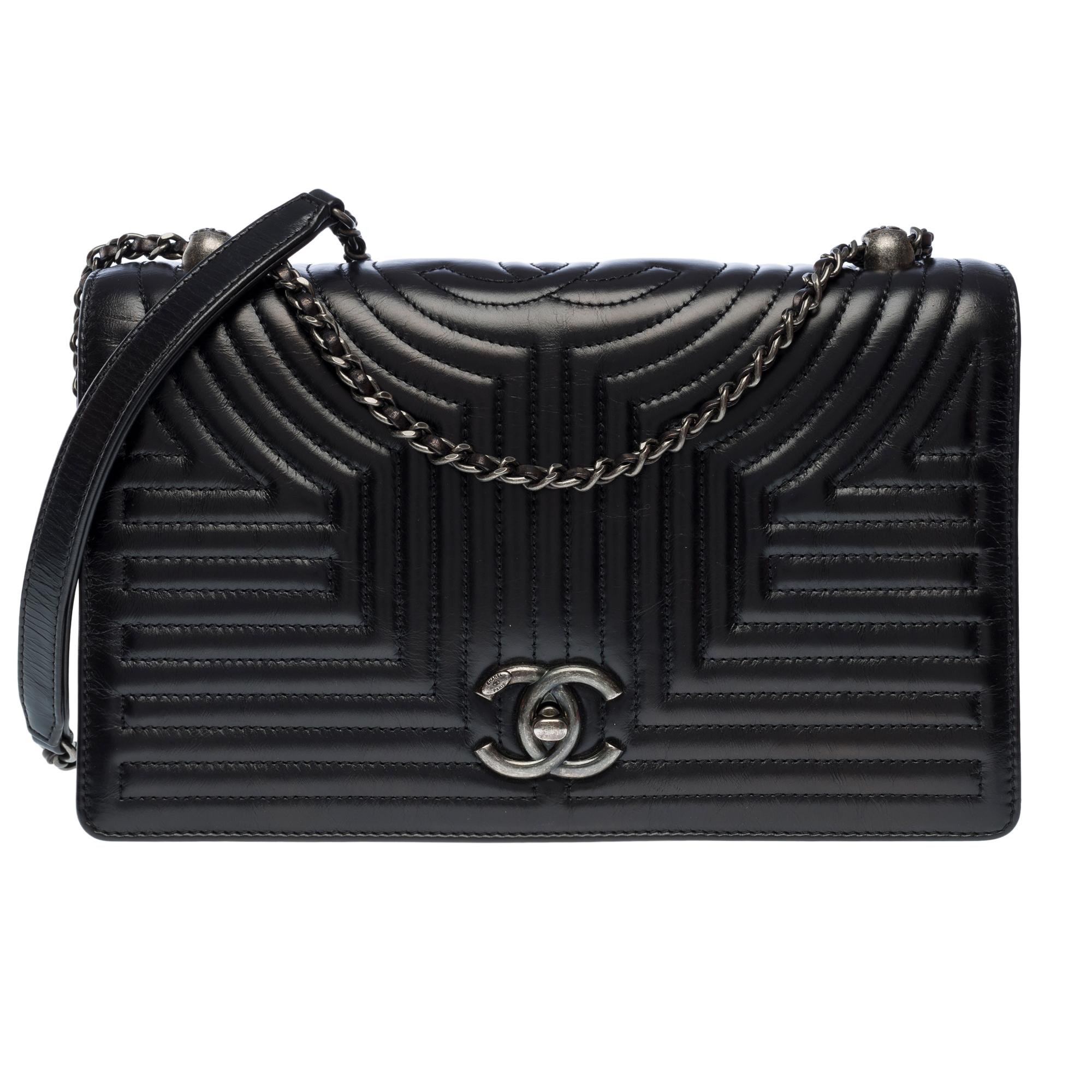 Black Amazing Chanel Coco shoulder flap bag in black quilted leather, ASHW For Sale