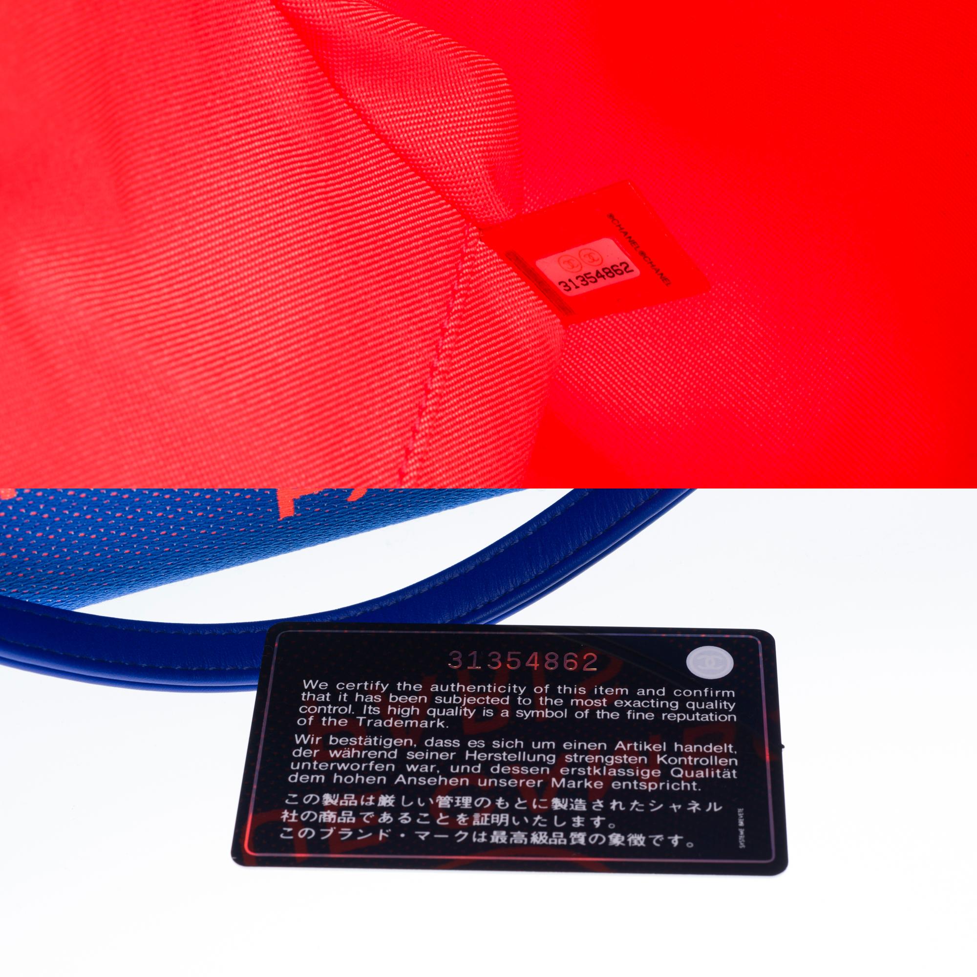 Außergewöhnliche Chanel Deauville Tragetasche aus blauem und orangefarbenem Segeltuch, SHW 1