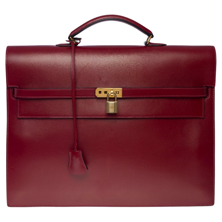 000 USD you can pick up Chanels vintage backpack over at, Hermès Kelly  Shoulder bag 381380
