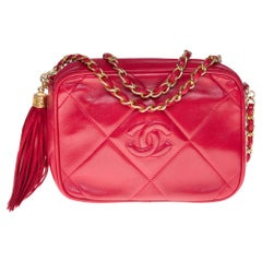 Amazing Chanel Mini Camera shoulder bag in Red quilted leather, gold hardware
