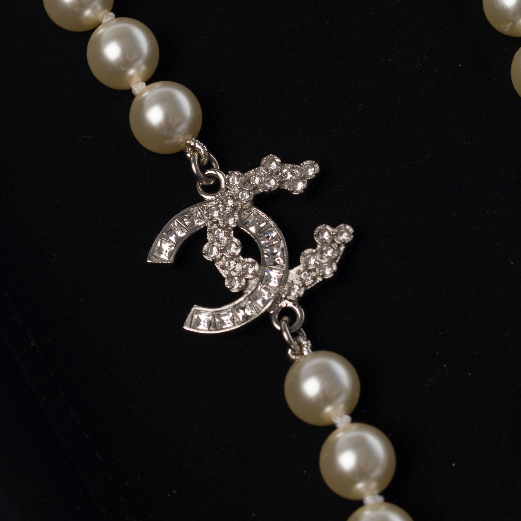 chanel pearl necklace dupe