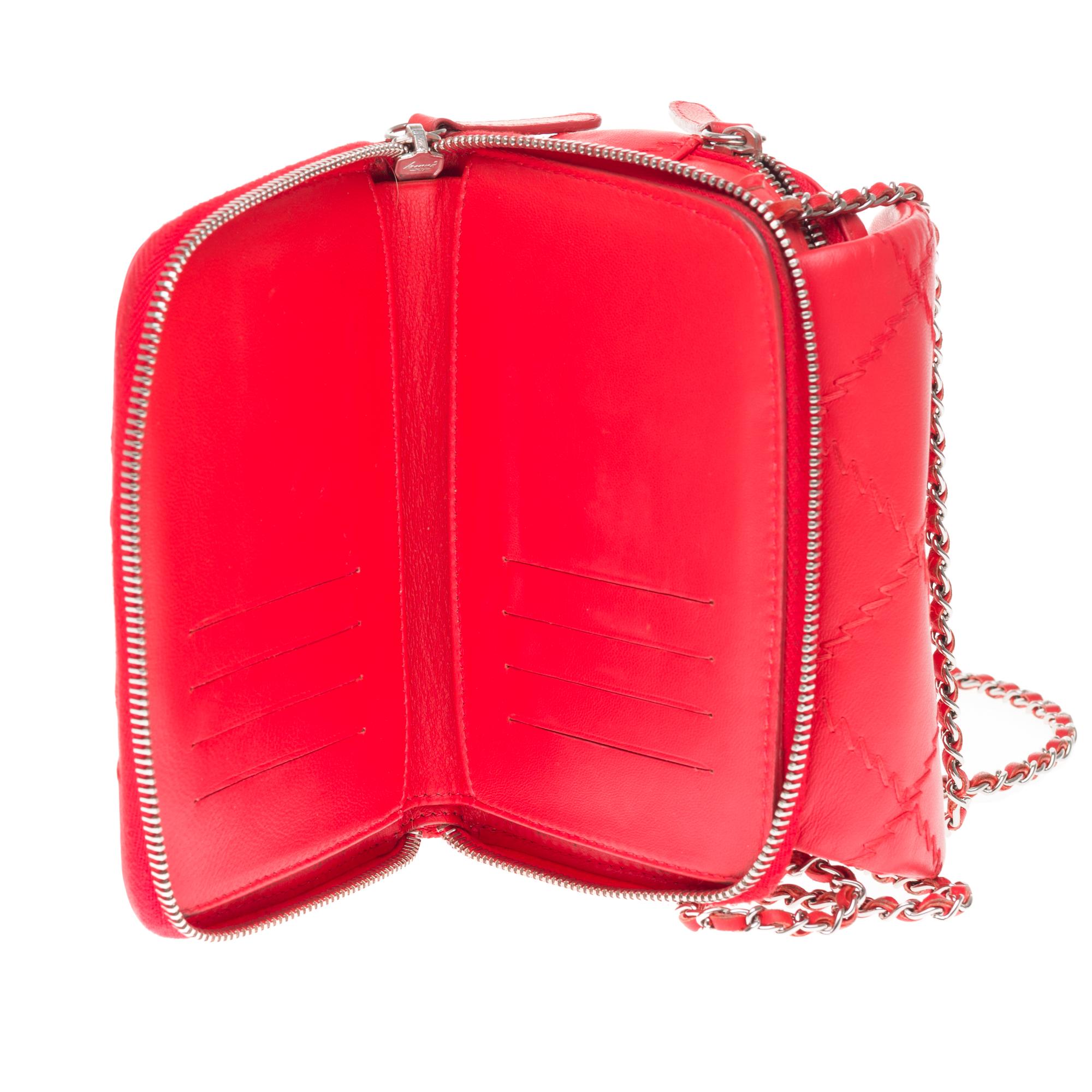 Amazing chanel Purse/Wallet in red leather and silver hardware 2