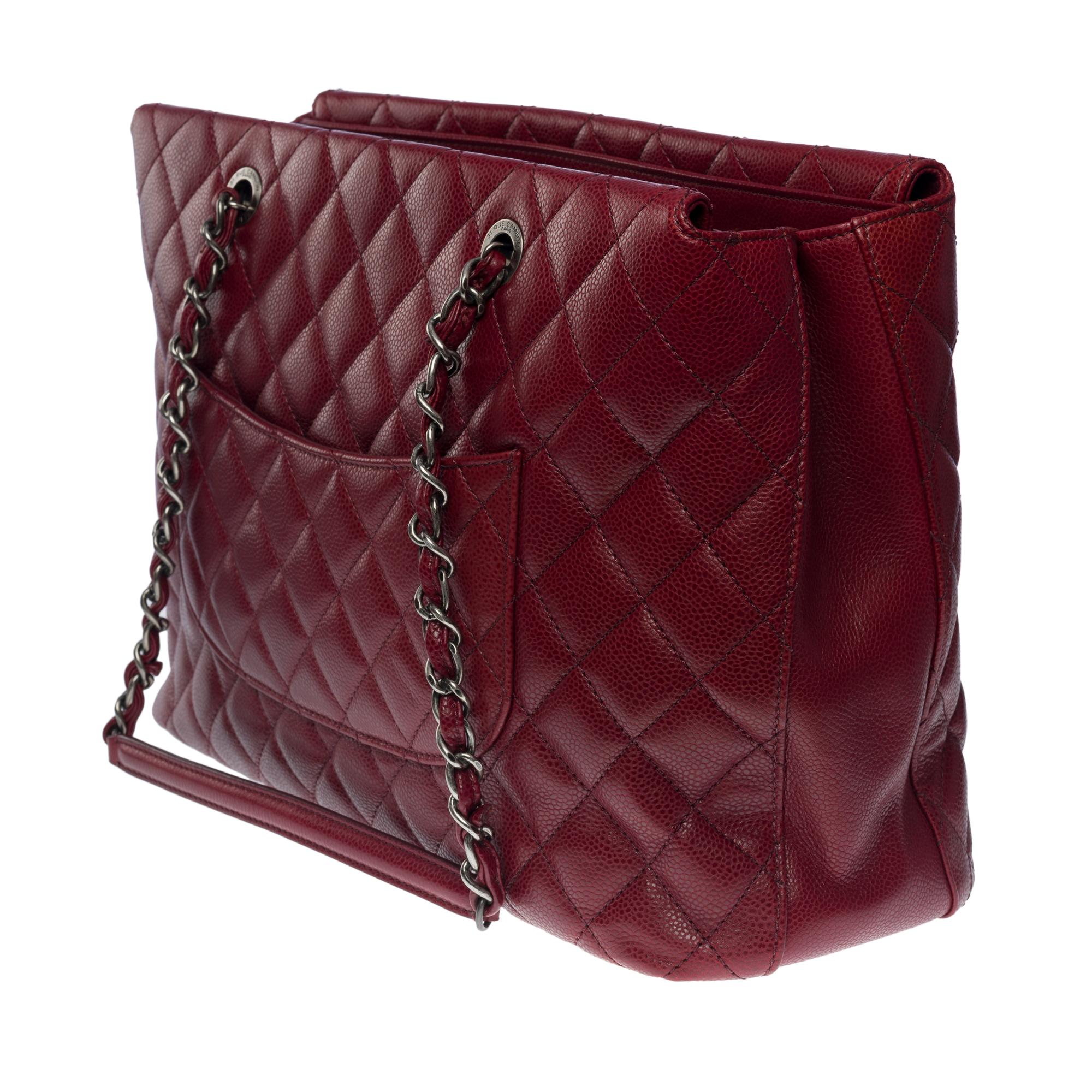 Amazing Chanel Shopping Tote bag in Burgundy Caviar quilted leather, SHW 1