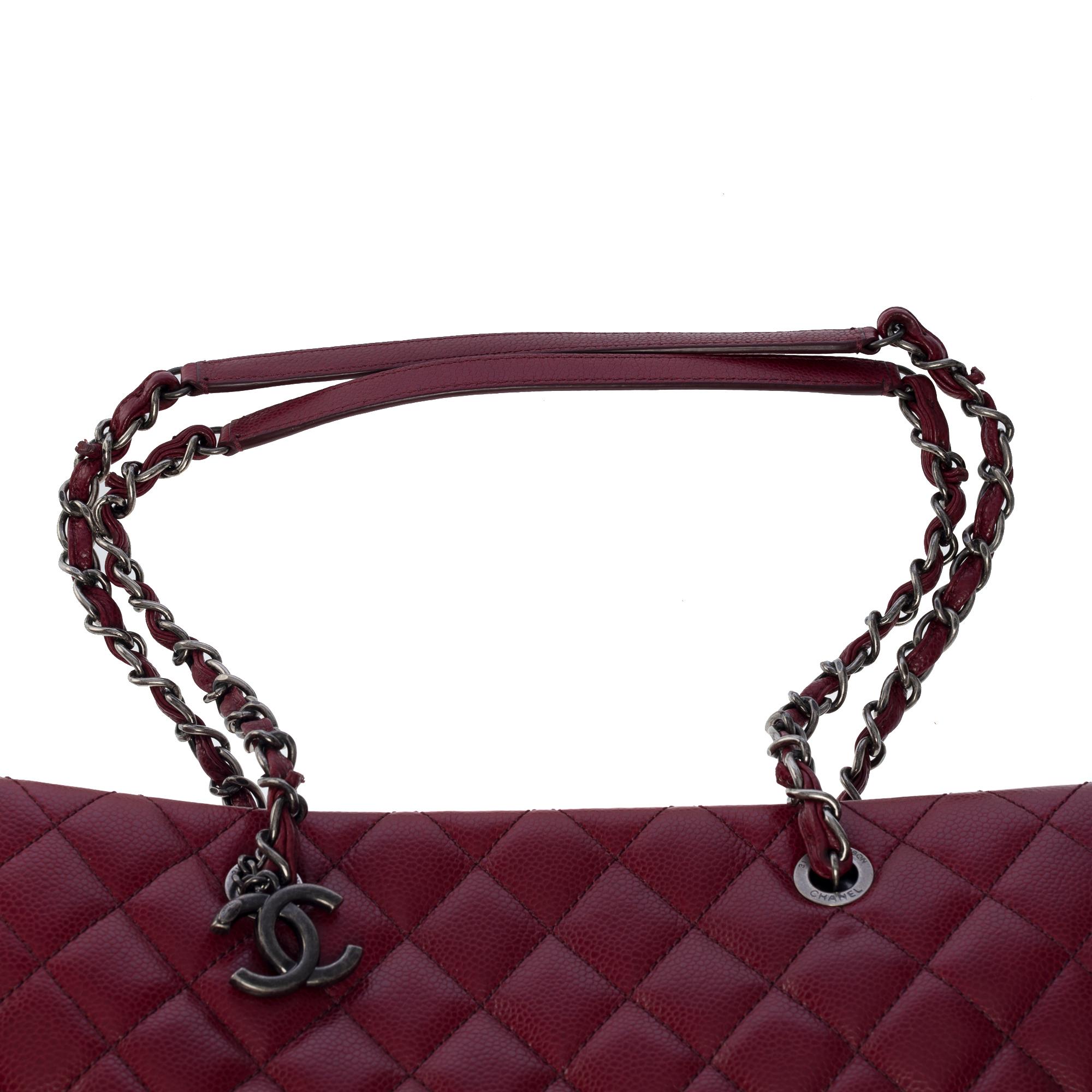 Amazing Chanel Shopping Tote bag in Burgundy Caviar quilted leather, SHW 5