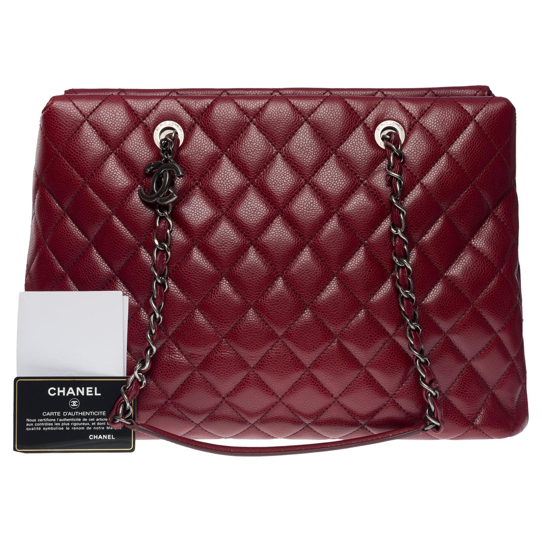 Amazing Chanel Shopping Tote bag in Burgundy Caviar quilted leather, SHW