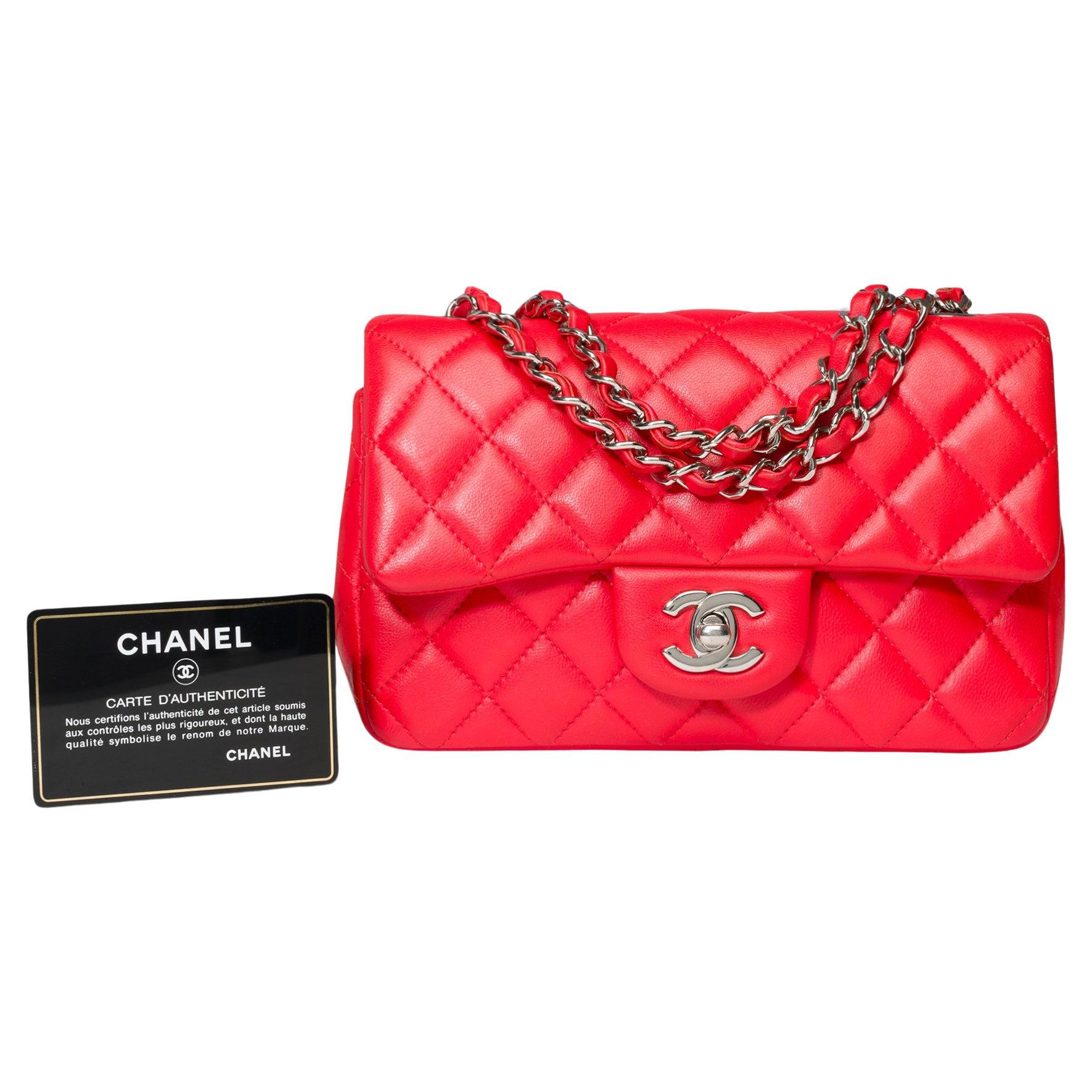 Erstaunliche Chanel Timeless Mini Schulterklappentasche aus rotem gestepptem Lammleder,  SHW im Angebot