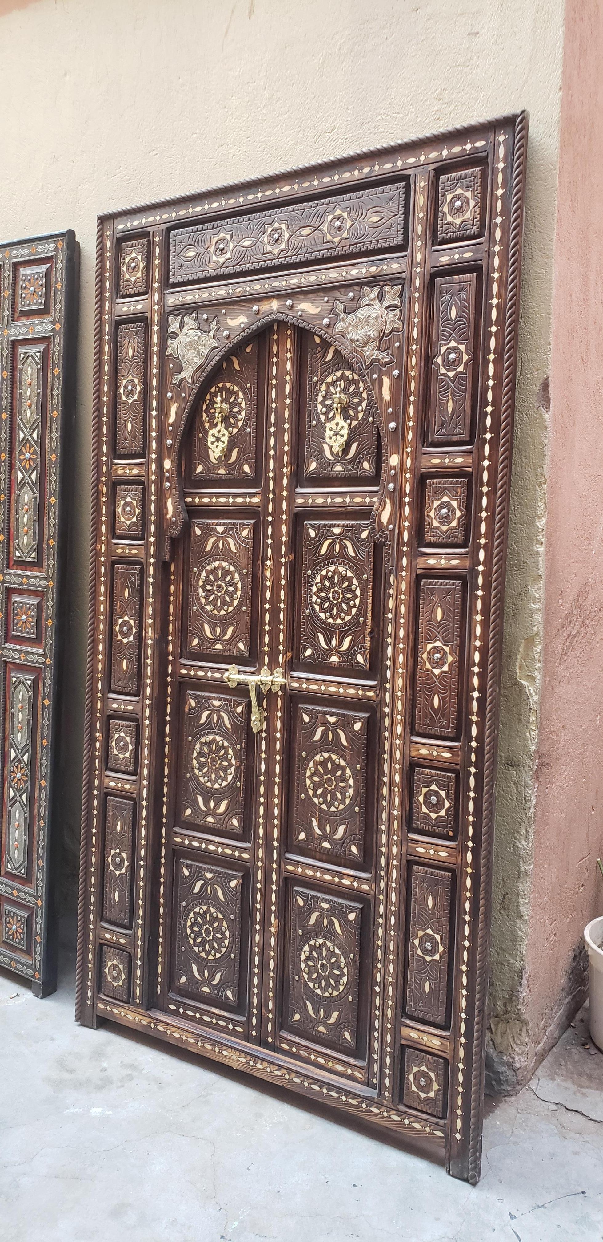 Amazing Chefchaouen Wooden Door All Inlaid, LM24 / 1 In Excellent Condition For Sale In Orlando, FL