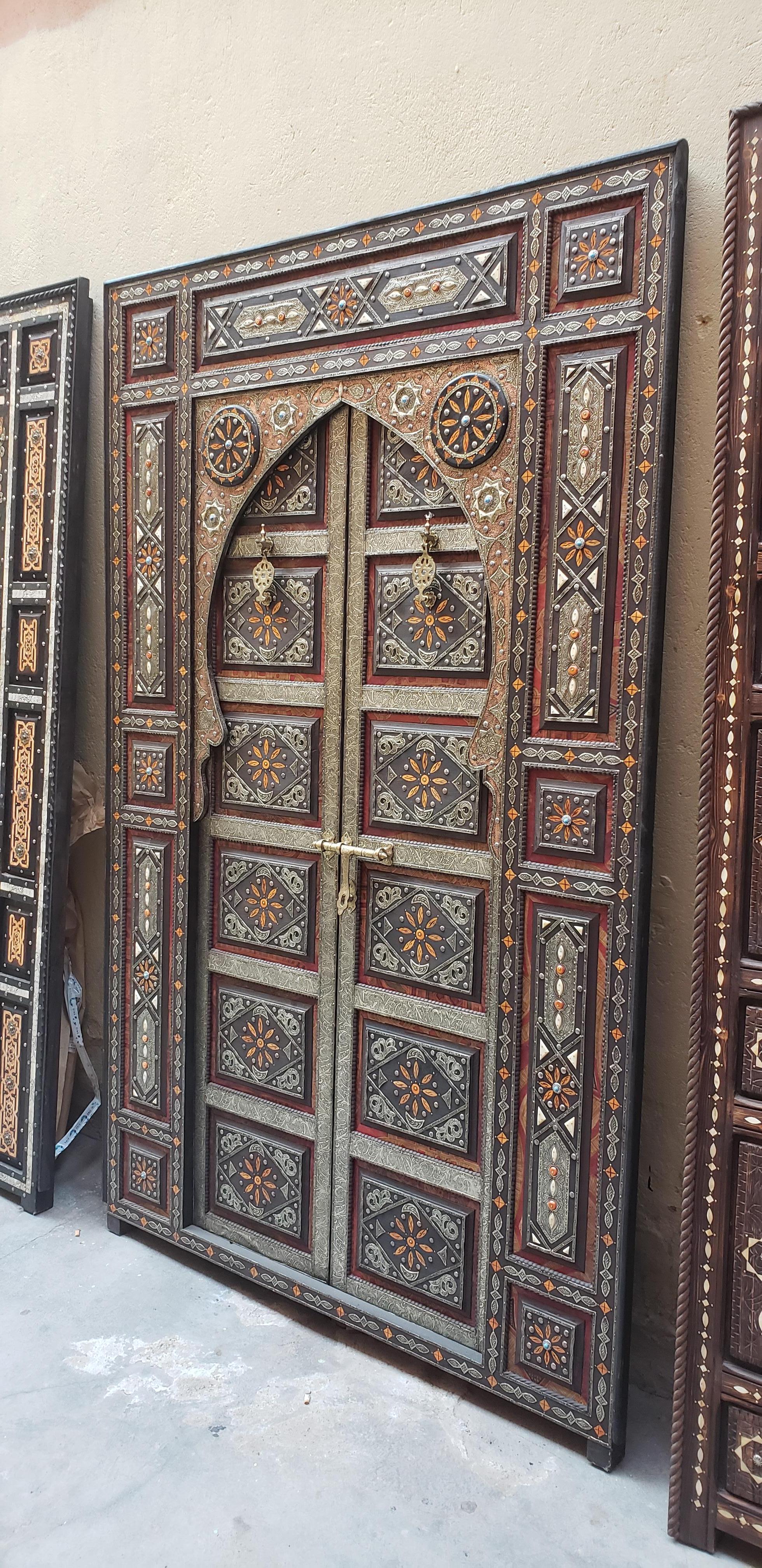 Amazing Chefchaouen Wooden Door All Inlaid, LM24 / 2 In Excellent Condition For Sale In Orlando, FL