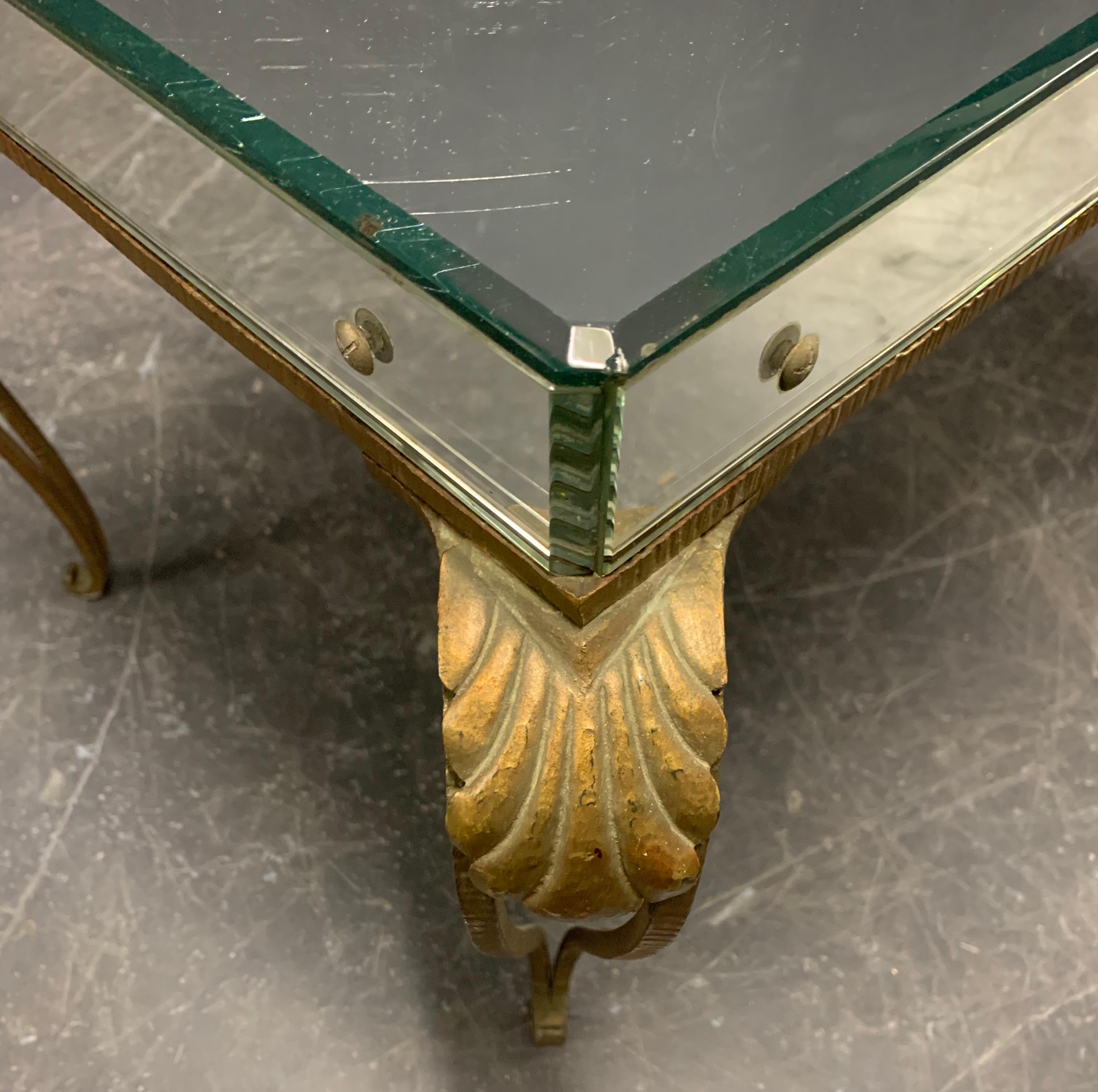 Increíble mesa de centro de Francia mediados del siglo XX en venta