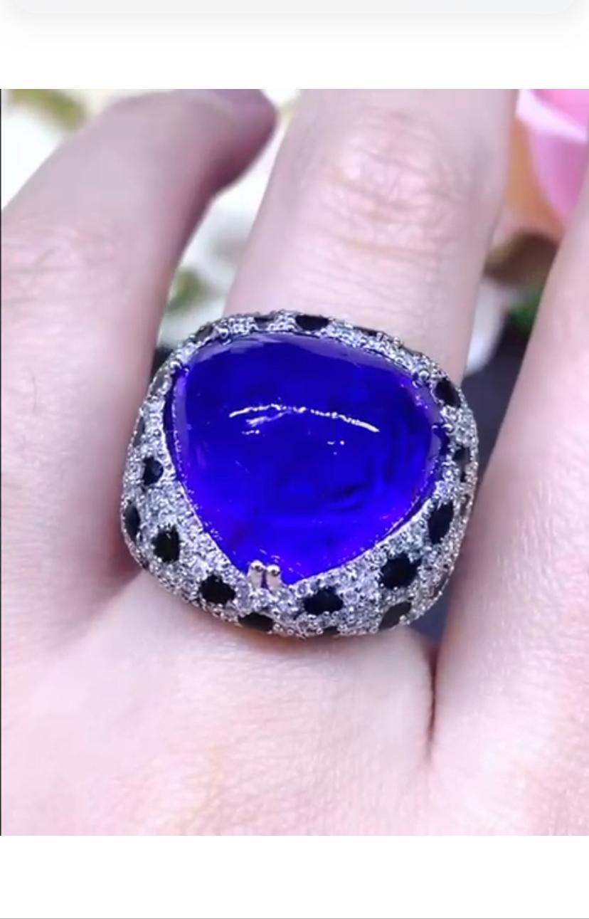 Amazing Ct 25, 43 of Natural Tanzanite and Diamonds on Ring In New Condition For Sale In Massafra, IT