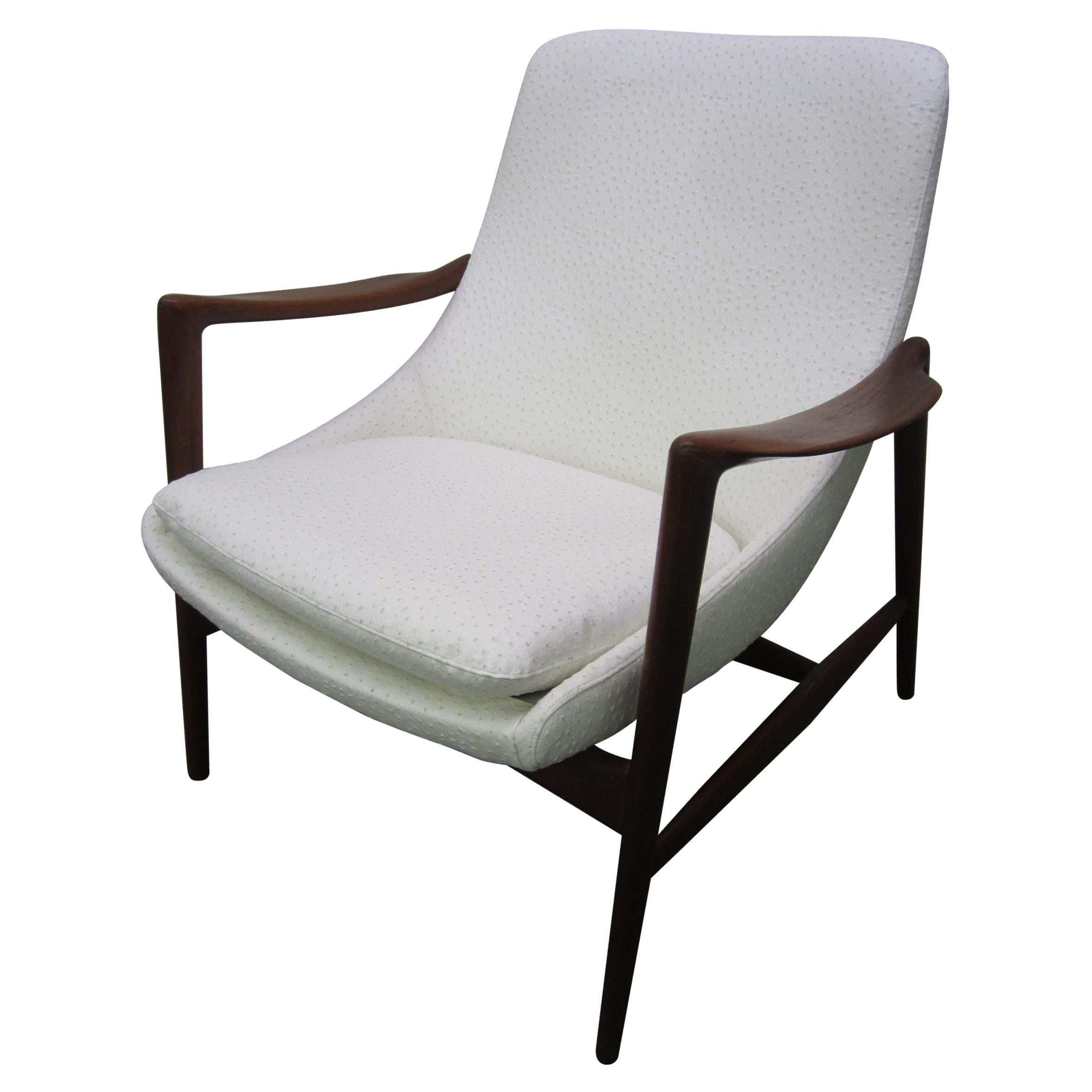 Incroyable fauteuil de salon danois moderne en teck de style Ib Kofod Larson