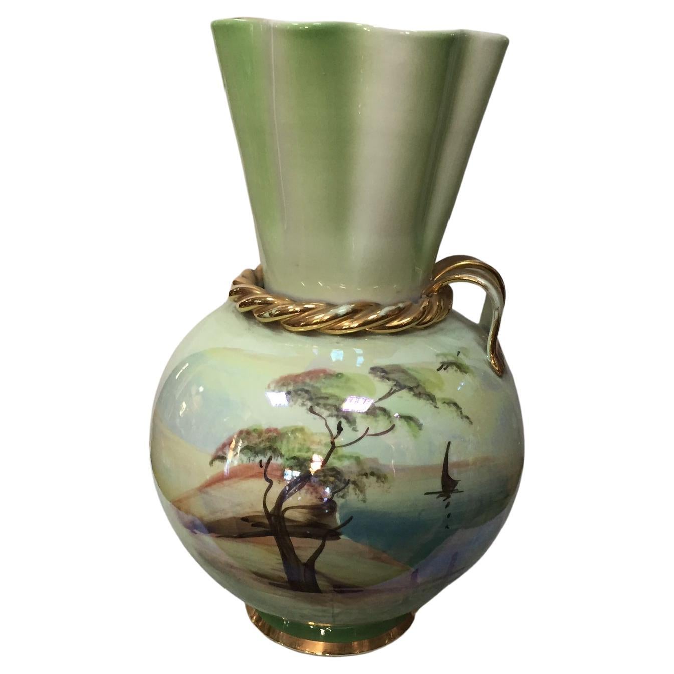 Incredibile vaso decorativo in ceramica decorato con paesaggi. Italia 2000