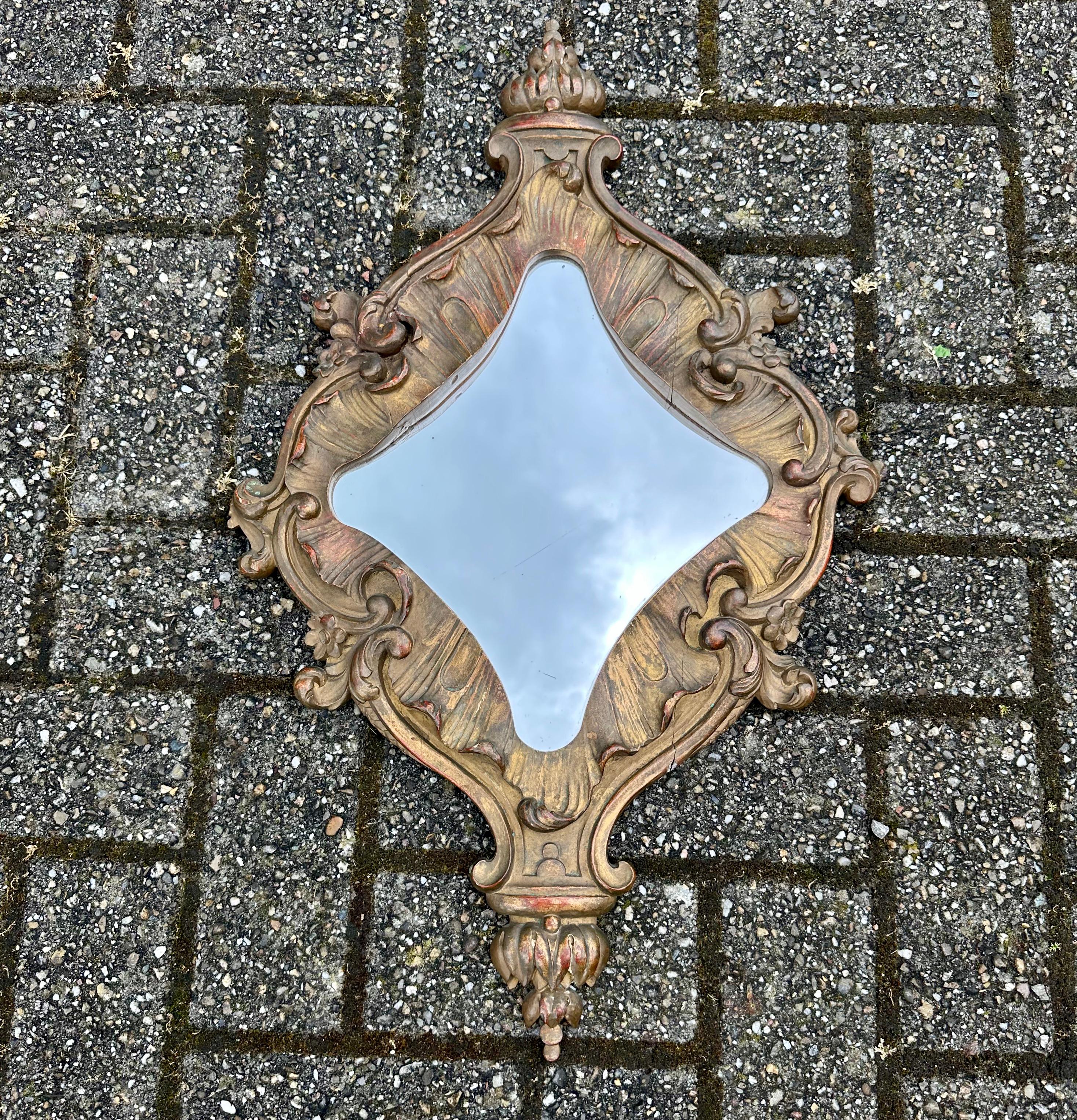 Amazing Design, Deeply Hand Carved & Gilt Antique Baroque Revival Wall Mirror For Sale 4