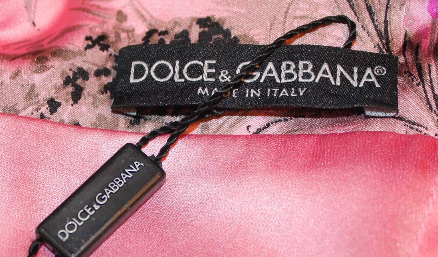 Brown Amazing Dolce Gabbana Pink Floral Silk & Velvet Corset Dress with Brooch